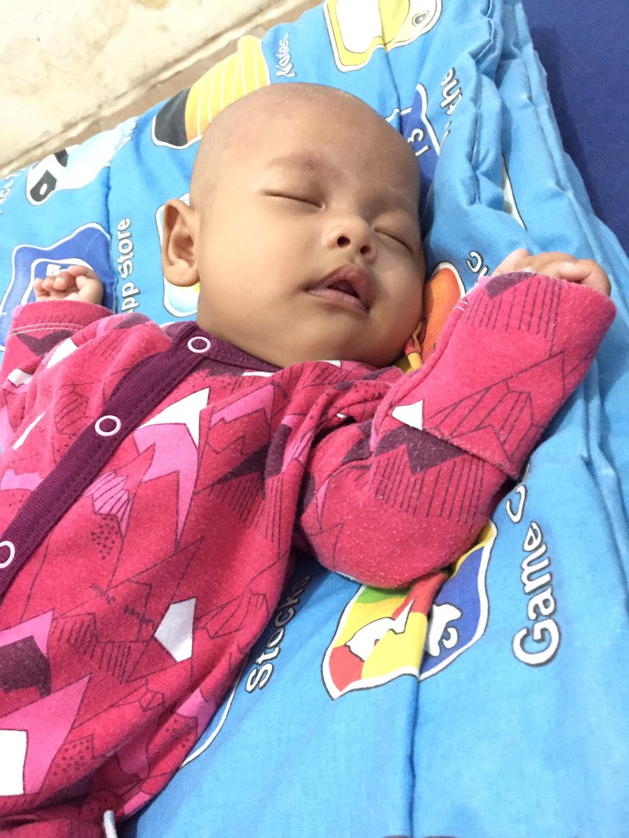 Anak Wedok Kesayanganku lagi boboo