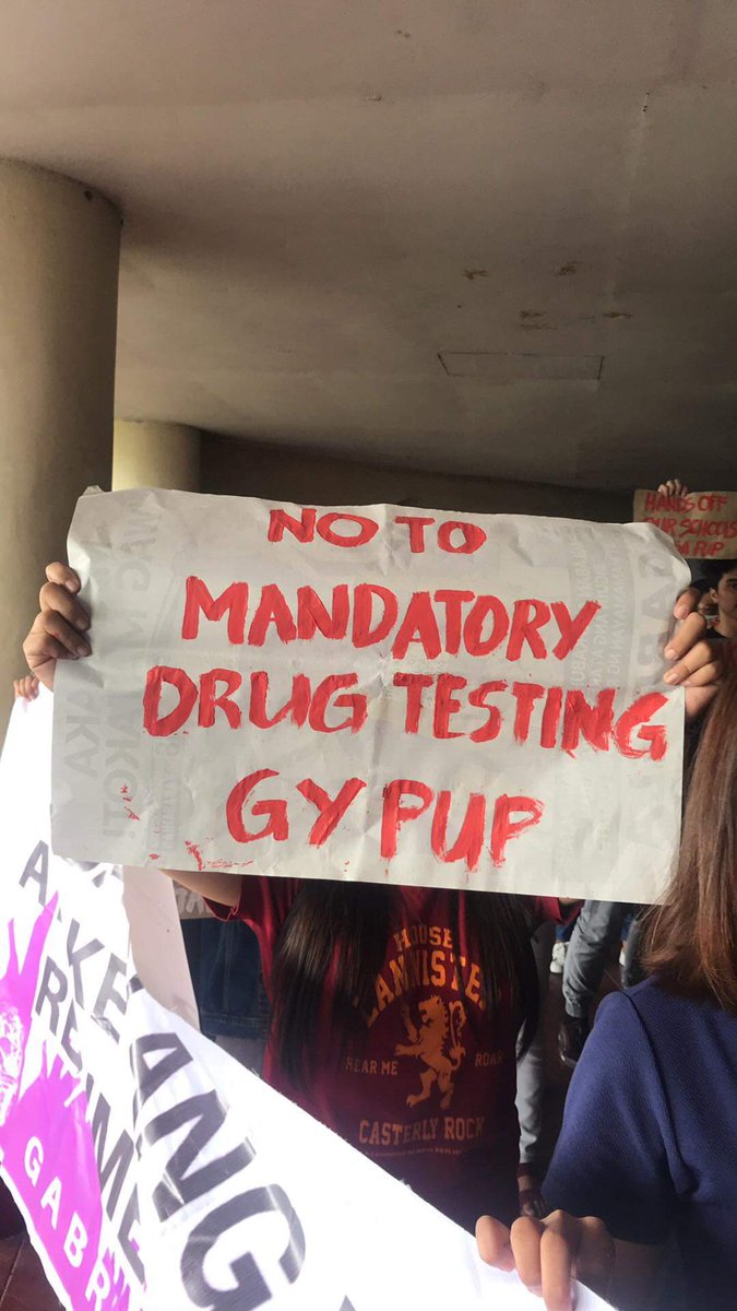 LFSPhilippines's tweet photo. Kumilos ang PUP para tutulan ang biglaang mandatory drug testing kasabay ng pagpasok ng pulis sa loob ng pamantasan
#HandsOffOurSchools
#NoToMandatoryDrugTesting
#NoToMartialLawInSchools https://t.co/vQsTq1C35K