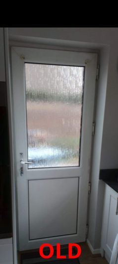 DistinguishedW's tweet image. Out with the old and in with the new 🛠️ 
This UPVC back door with mullions &amp;amp; transoms gives a modern look and allows light to transform a dark utility room. 
ONE OF OUR FAVORITES IN THE OFFICE 😍