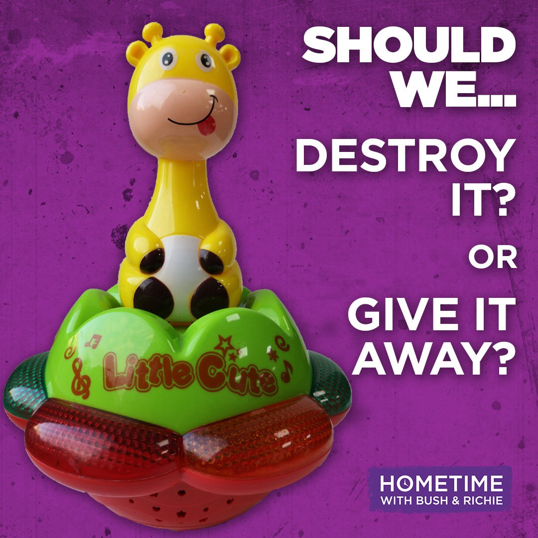 Shall we give <a href="/RichieFirth/">RICHIE FIRTH</a>'s toy giraffe away to listener Adele, or let listener Jack pour cement over it?

LIKE for GIVE IT AWAY
RETWEET for DESTROY IT