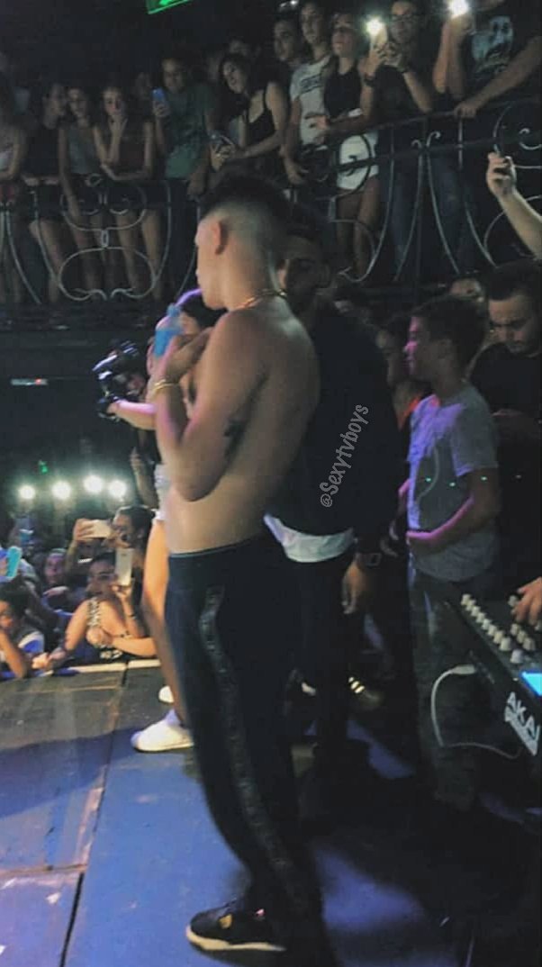 Sexytvboys's tweet photo. Ecko https://t.co/vAV0hmfipm