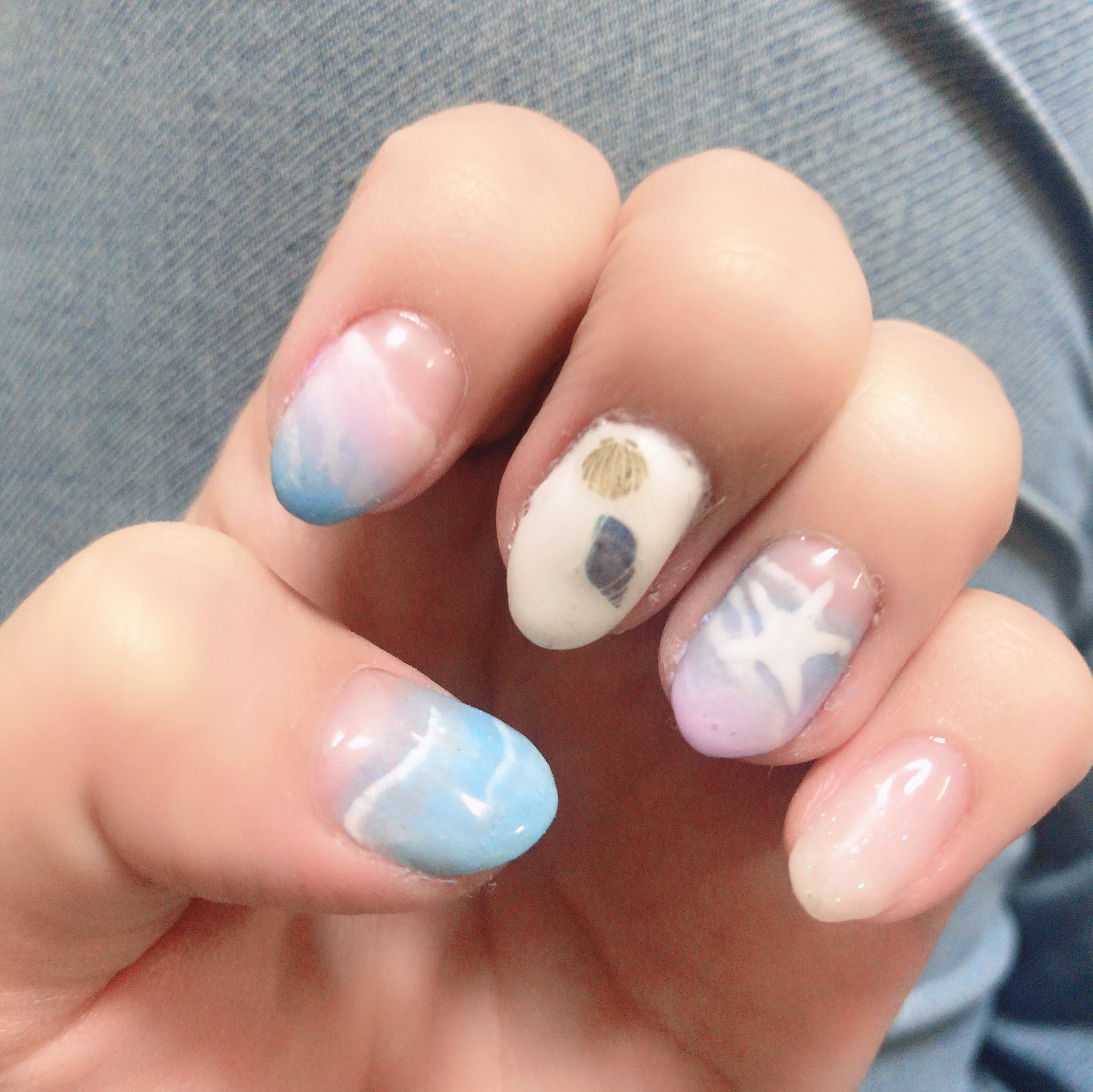 S 載せ忘れ Nail ʚ ɞ 夏ネイル仕上げ ジェルネイル Jelnail セルフネイル Selfnail 夏 ネイル Summernail 夏先取り Summer 波ネイル Wavenail 海 Seanail 海ネイル Handnail ハンドネイル Selfie セルフィー 女子力 アラサー独身女子