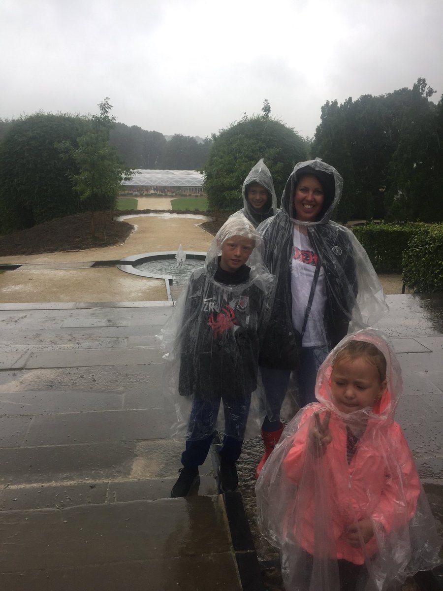 CherisseRidley's tweet photo. #PlanetOffersSnaps #ridleypark #walkerdome #alnwickgarden #alnwickcastle https://t.co/eJETWDMUuY