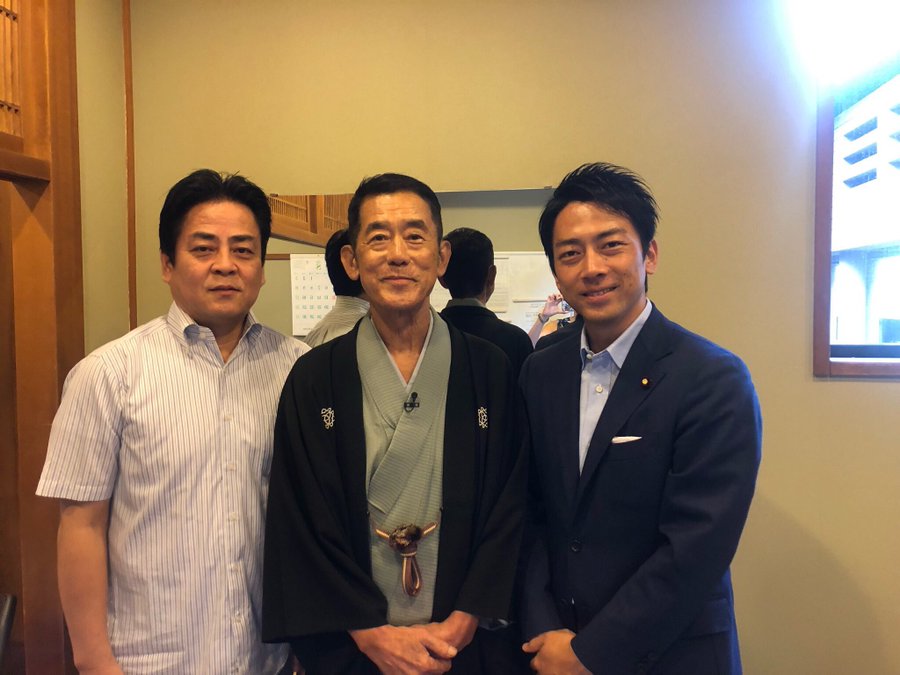 小泉進次郎の身長は168cm 体重やプロフィールも調査 気になる実