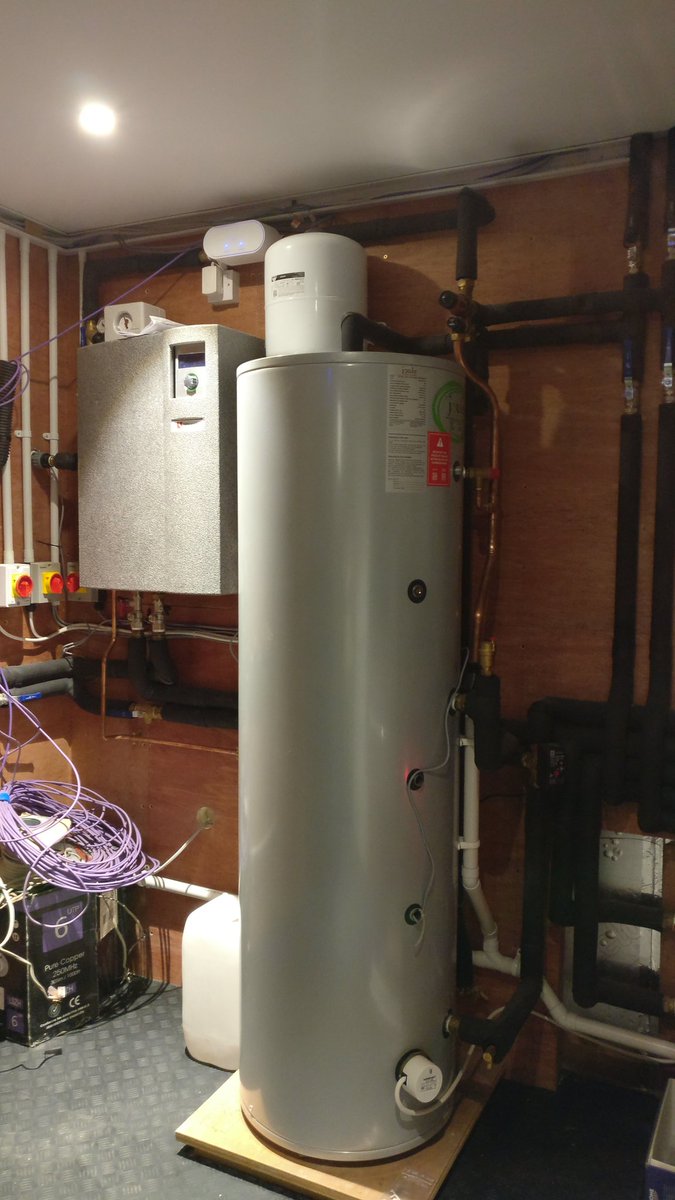 GoGreenEngineer's tweet image. Our next #MVHR @Zehnder_UK Comfoair fully commissioned and ready for handover. Designed, Installed &amp;amp; Commissioned by ourselves. We also installed an Alpha Innotec LWD70 #airsourceheatpump and @omnie UFH system on both ground and 1st floors. Please get in touch for more info!