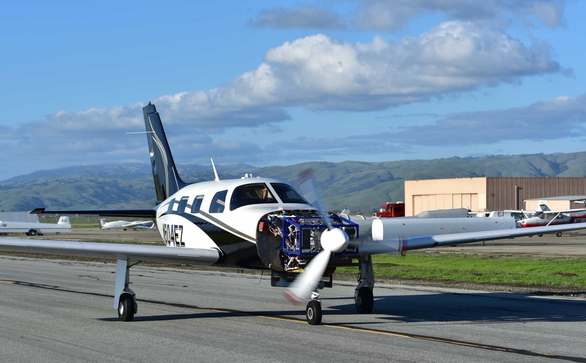 Flyer_Magazine's tweet photo. Californian startup flies hydrogen fuel cell powered electric Piper Malibu https://t.co/VWF4LexAJq

#ElectricAircraft
#ZeroEmissions https://t.co/RAJqtO5pdn