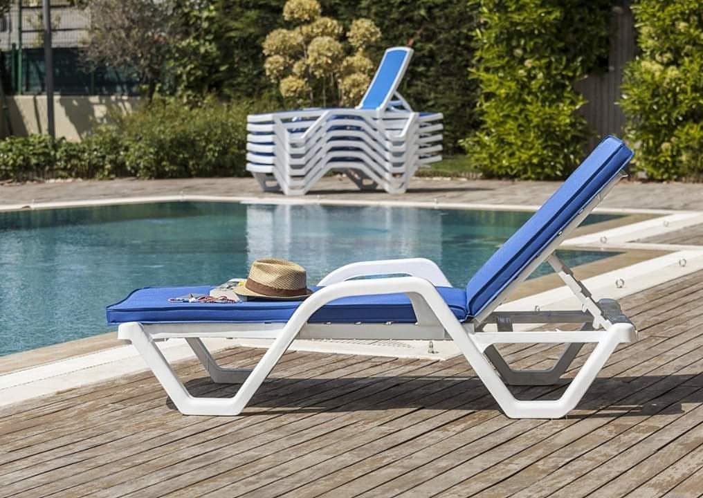 aizonoi's tweet photo. Maris Armchair Sunbed White

Armchair sunbed with two color options in white and wood is produced from Maris Polypropylene. It can be stacked in 25 pieces. It offers comfort with its adjustable tread in 4 different positions, non-slip feet and hidden wheel 

#Aizonoi
#homedecor https://t.co/DwokpDpgXu