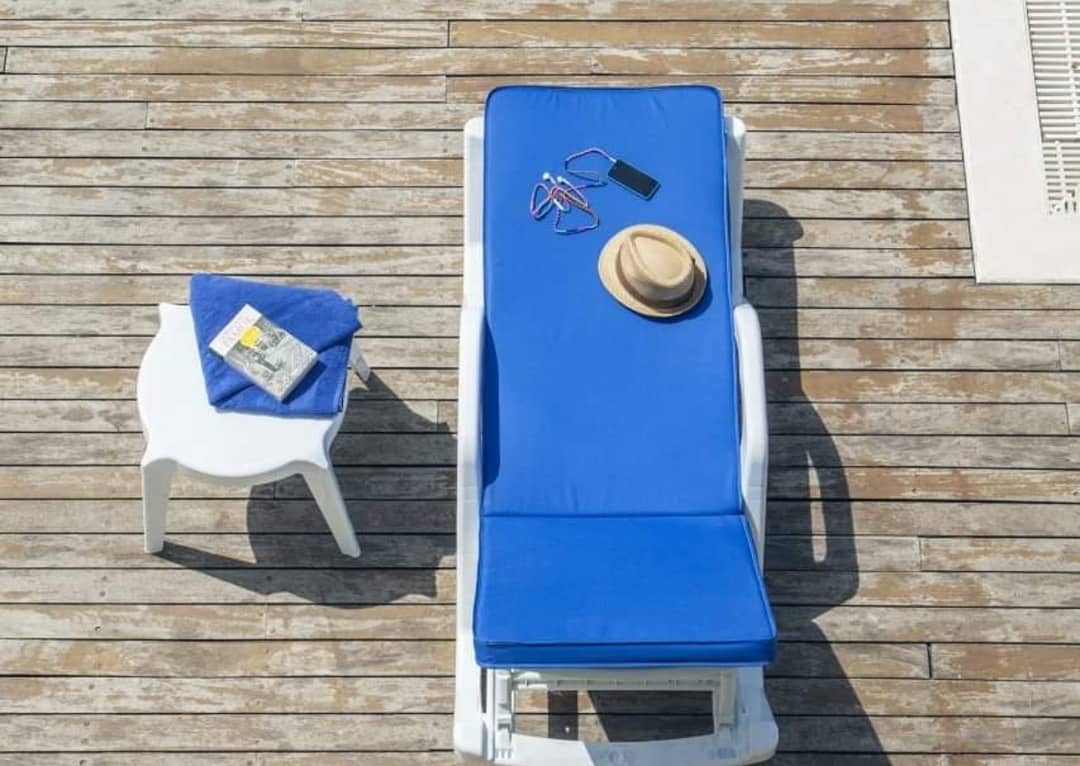 aizonoi's tweet photo. Maris Armchair Sunbed White

Armchair sunbed with two color options in white and wood is produced from Maris Polypropylene. It can be stacked in 25 pieces. It offers comfort with its adjustable tread in 4 different positions, non-slip feet and hidden wheel 

#Aizonoi
#homedecor https://t.co/DwokpDpgXu