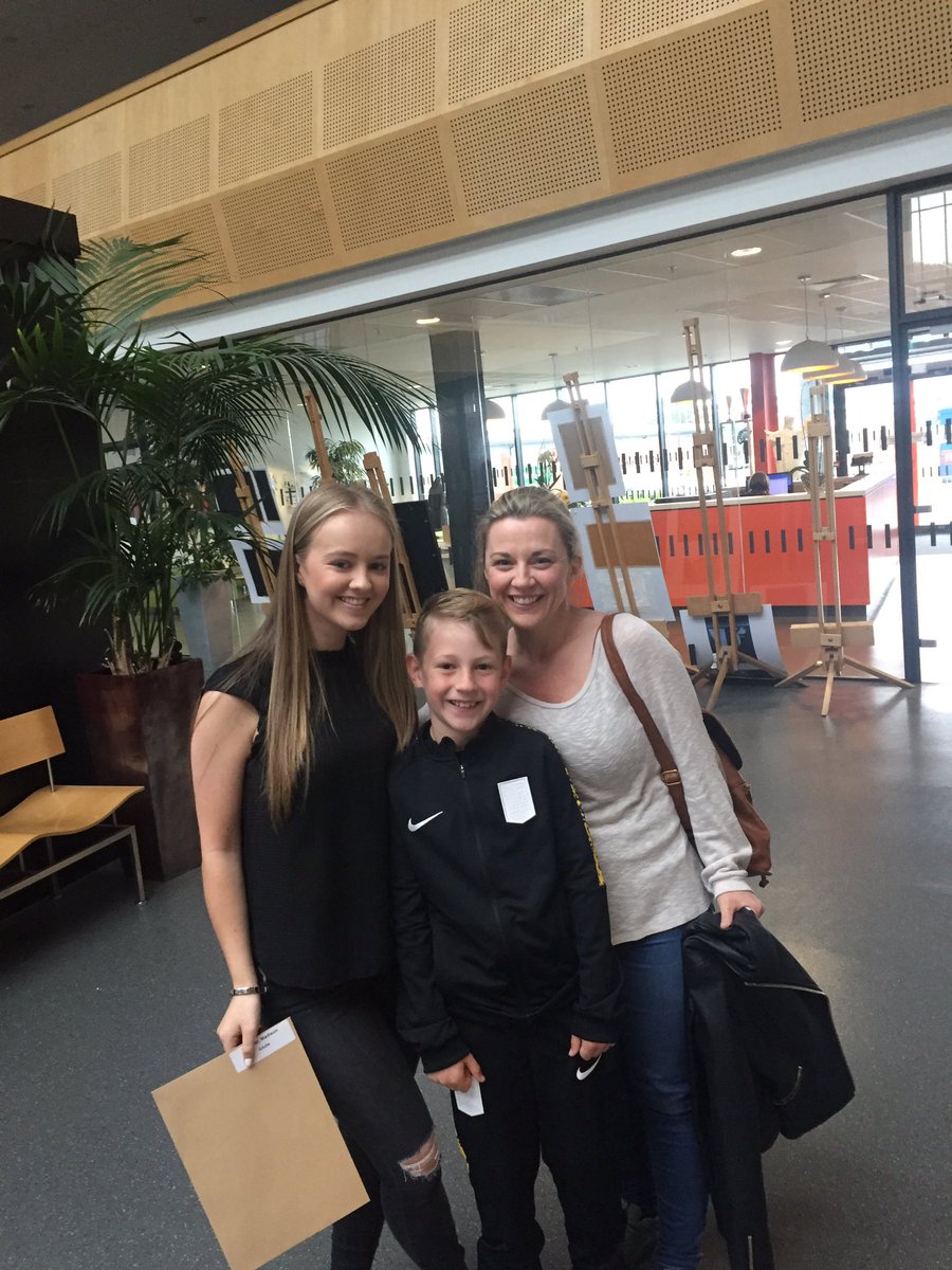 NDEvertonValley's tweet photo. Proud students receiving their results early this morning.  Fantastic when hard work and effort is rewarded #unibound #newchapter @PicCatholic @EducateMag @LivEchonews https://t.co/SJJrDq7XwU