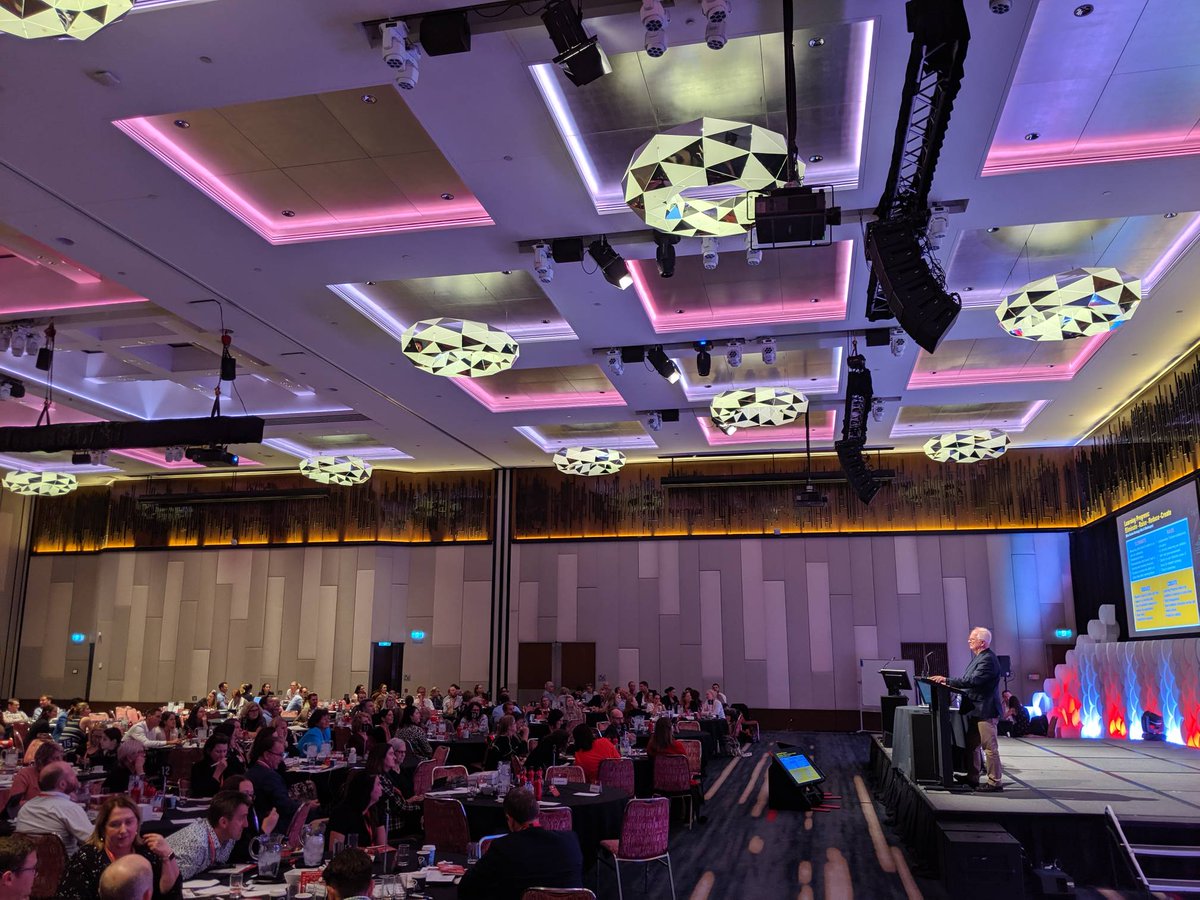 pdn_au's tweet photo. What's your school's blue ocean strategy? Dr John Edwards is a bottomless source of wisdom and inspiration in our closing keynote on day one of #pdnau #pdnconference https://t.co/vpBIheljd9