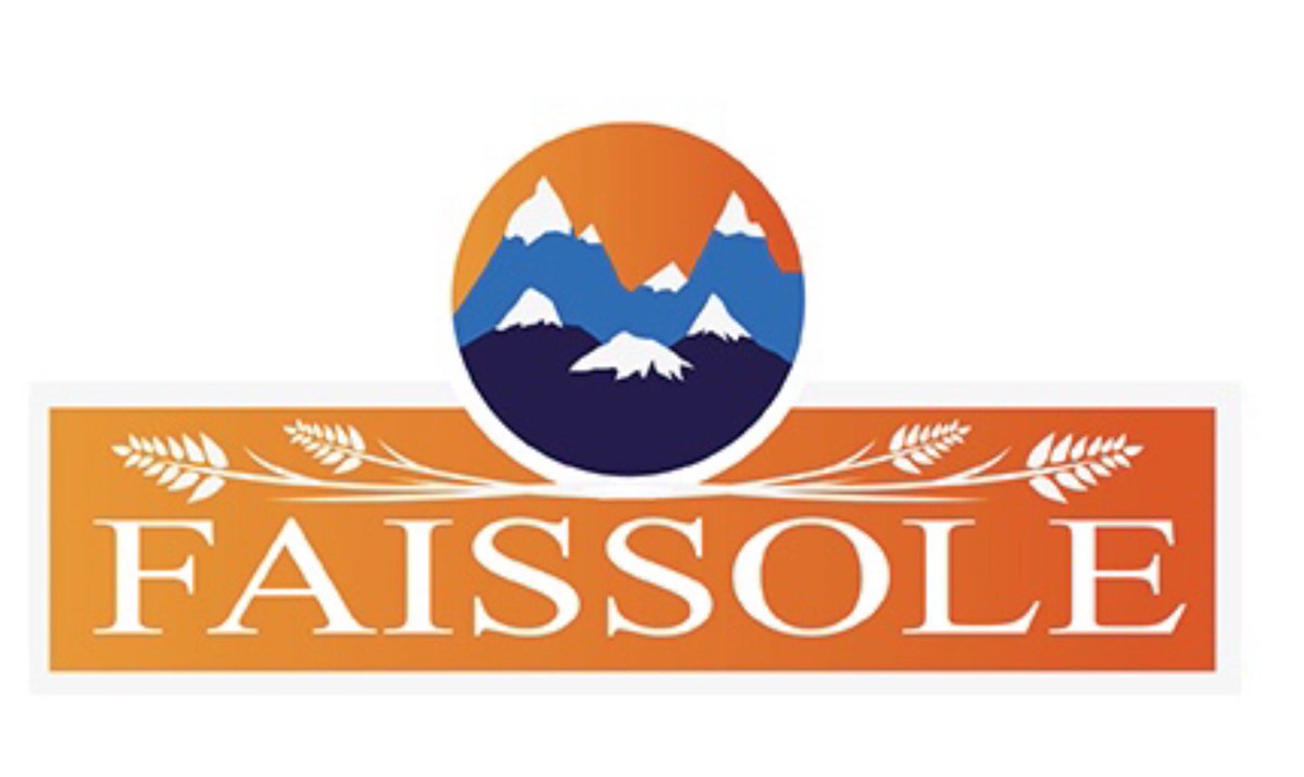 Agromousquetair's tweet photo. [#LeSaviezVous] La boulangerie Faissole assure la fabrication de biscottes et petits pains grillés sous la marque #Chabrior.
📍 Annot (04)
👱🏼‍♀️👱🏽‍♂️ plus de 70 collaborateurs
🏭 2 sites de production
🍞 6 410 tonnes produites par an
💪🏻 4e biscotterie de France https://t.co/0S9yQLMm0C