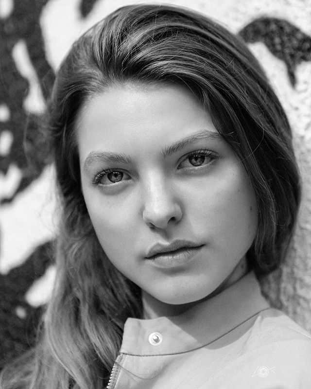 Jloxley's tweet image. Romily for Select.
@romilyu @selectmodelmgmt .
Unseen from my archive.
.
.
.
.
.
.
.
.
#selectwomen #selectmodels #selectmodelmanagement #shoot #photographer #blackandwhite #beauty #bw #london #verve #romilyulvestad #model #photographer #artdirector #nat… ift.tt/2Z6iOUT