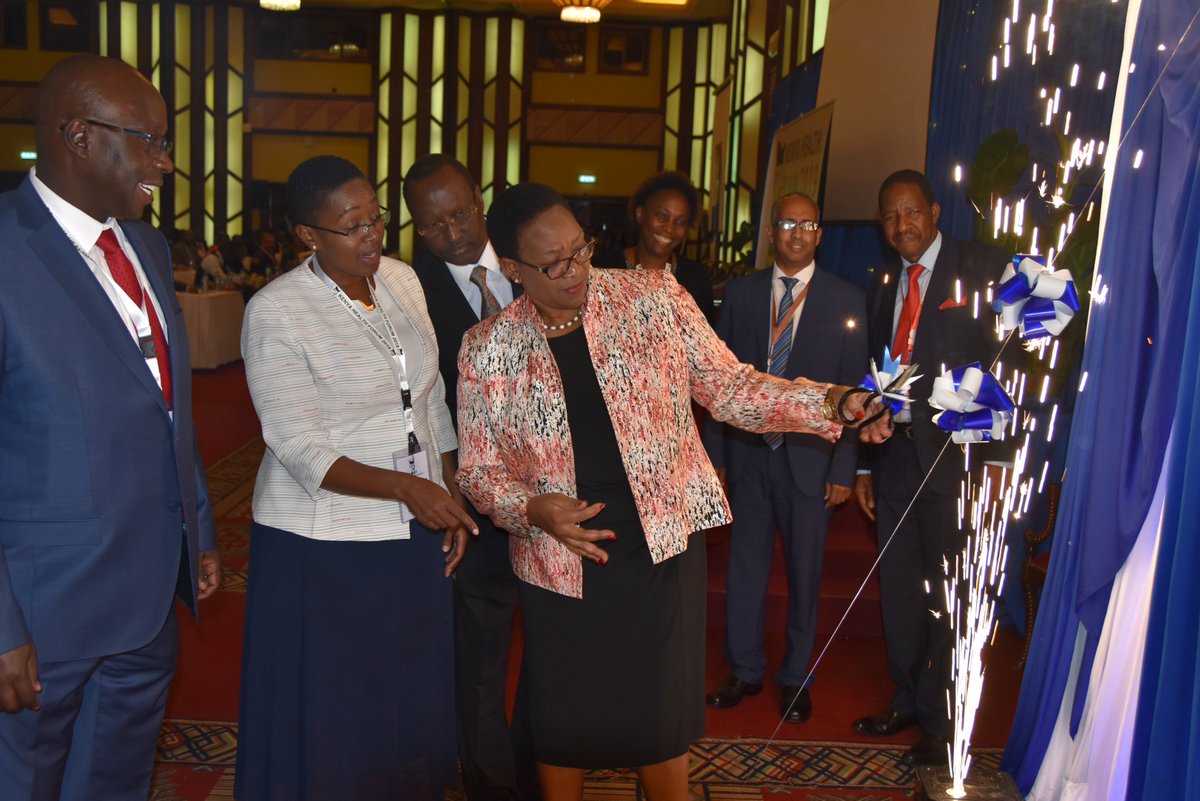 KeHealthForum's tweet photo. "@MOH_Kenyar vision for Universal health Care is to ensure all Kenyans hv access to essential quality health services w/ suffering financial hardship; leaving no one behind. 
This cn only be achieved by us pulling together as a unified force" @SicilyKariuki CS  #KenyaHealthForum https://t.co/ieQUzbwqEc