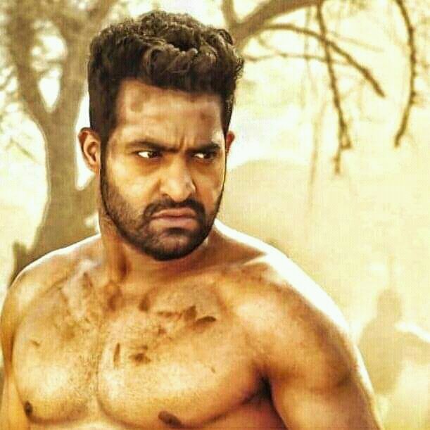 benjimen_daya's tweet photo. See That Expression 🔥🔥
#1YearForAsvrTeaser
#12YearsOfBBYamadonga https://t.co/Cn0ylJ9V3u