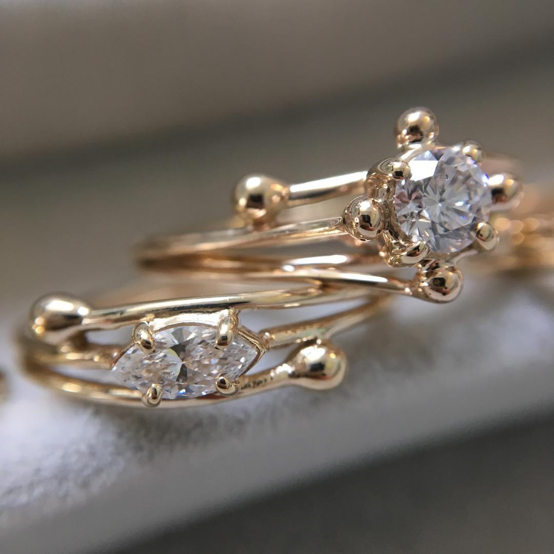 YenJewellery's tweet photo. Delicate and minimal. New designs showcasing now at Tom Foolery London.
@tomfooleryLDN #diamondring #finejewellery #alternativeengagementring #modernwedding #contemporarybride https://t.co/TGvwS0xLKz