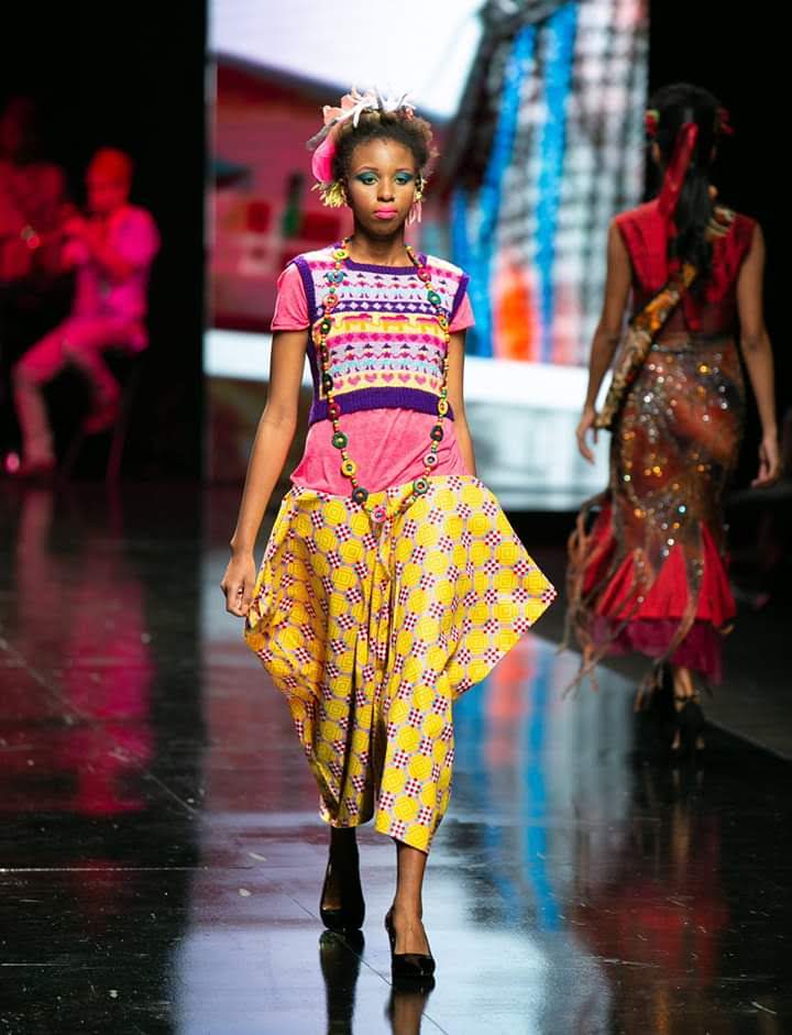 Dbnfashion_fair's tweet photo. #TBT to #DFF2018  when @theKMKcrew served us boldness and fiercely high fashion😍#DFF2019 #Fashion #Madeindurban #Supportlocal #Designer https://t.co/mqophxe2b9