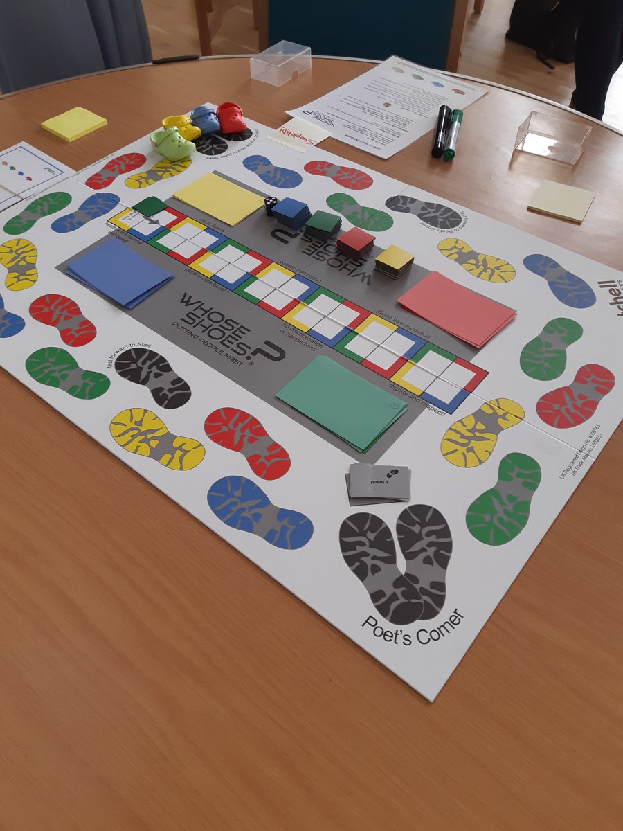 phylliswintersx's tweet photo. Smoking Cessation in pregnancy "Whose Shoes" . Ready Steady Go .#MatExp #ScottishMatExp #WhoseShoes @FinlayBlair @AndrRadl @Stephanney89 @NHSTayside @WhoseShoes https://t.co/xhjkNl7rN7