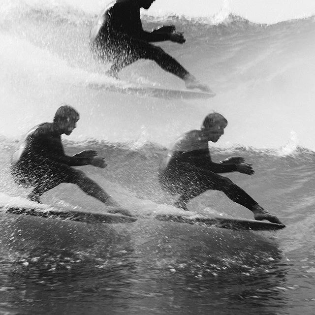 Surfers4change's tweet photo. What’s even better than hanging five? Hanging fifteen of course! #triplevision Check out 📸 @thomaslodin and his book IMPRESSIONS for more awesome surf pics!
.
💙 FOLLOW @SURFERSFORCHANGE - 
To join a global community of surfers, artists and ocean lovers, who are actively work… https://t.co/WJQGjclBYw