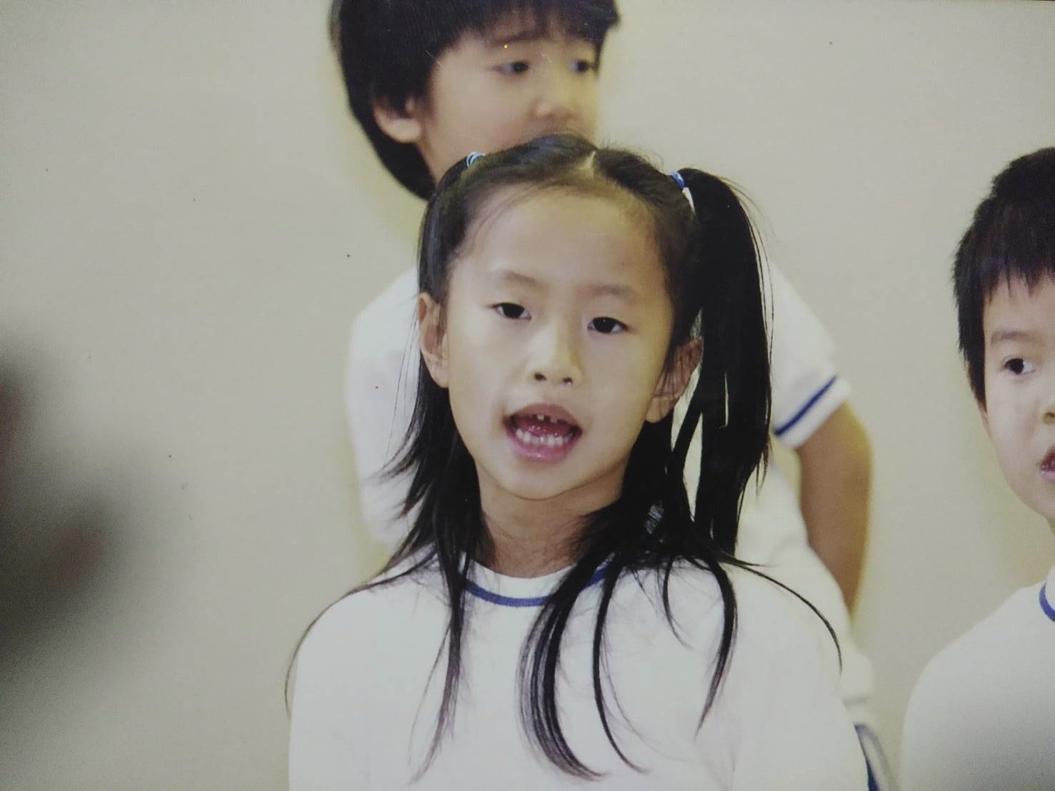 藤川らるむ あたしは幼少期とかスポンジボブくらいすきっ歯で一重でブスって言われてたけど ずっとアイプチで二重にして 歯列矯正も他にも沢山 努力して少しでも可愛くなれたから なんでそんな可愛いのとか聞かれるけど あたしは元から可愛いわけじゃないよ