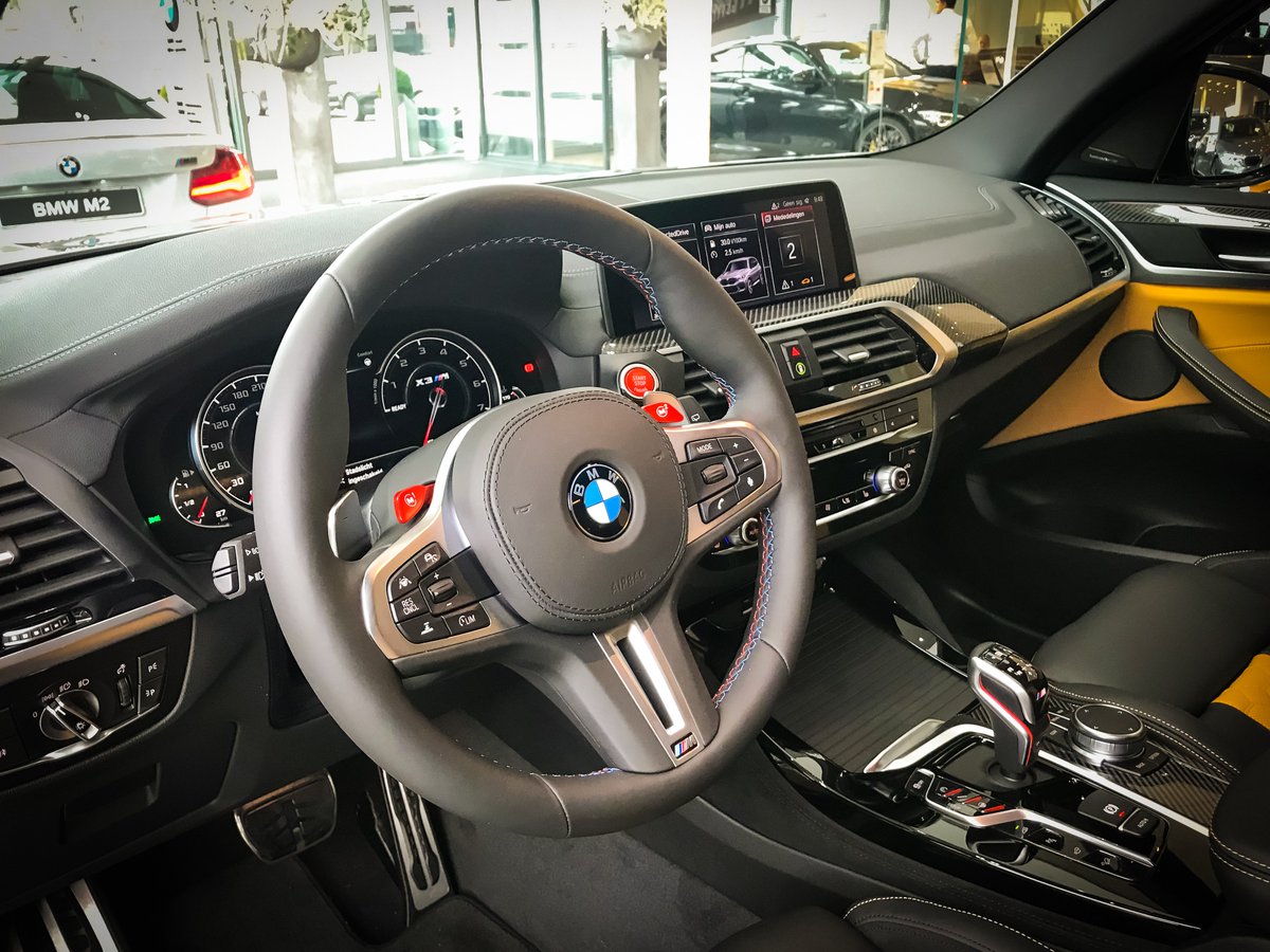 Superieure prestaties altijd en overal: de BMW X3 M Competition🥰 In een split second gaat je hartslag en rijplezier omhoog🔥 Durf jij het aan? Ondek alle info op: bit.ly/302lekN
