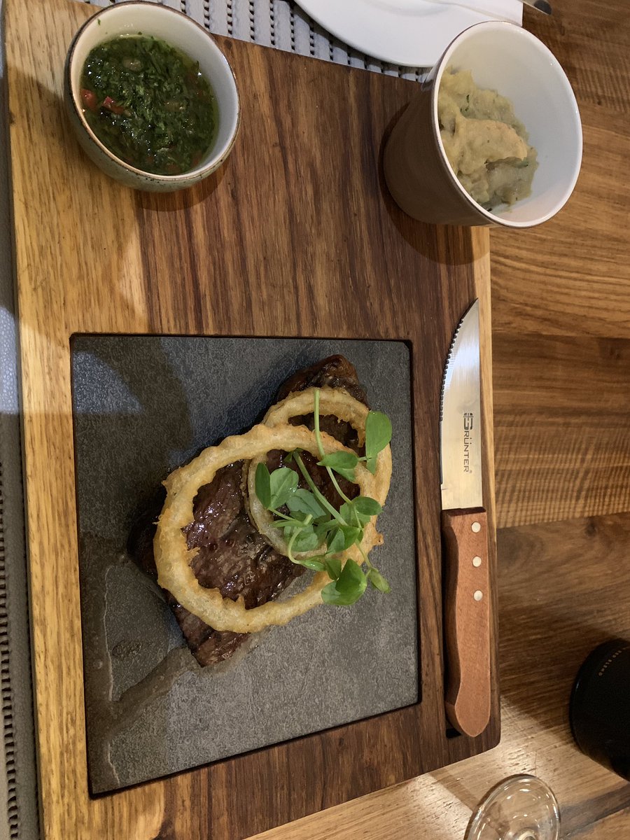 Argentinian Inspired Steak night <a href="/valdevieestate/">Val de Vie Estate</a> THE best steak we have ever had complimented by a bottle of <a href="/RykNeethling/">Ryk Neethling</a> wine! #Topquality <a href="/DeonLewisZA/">Deon Lewis</a>
