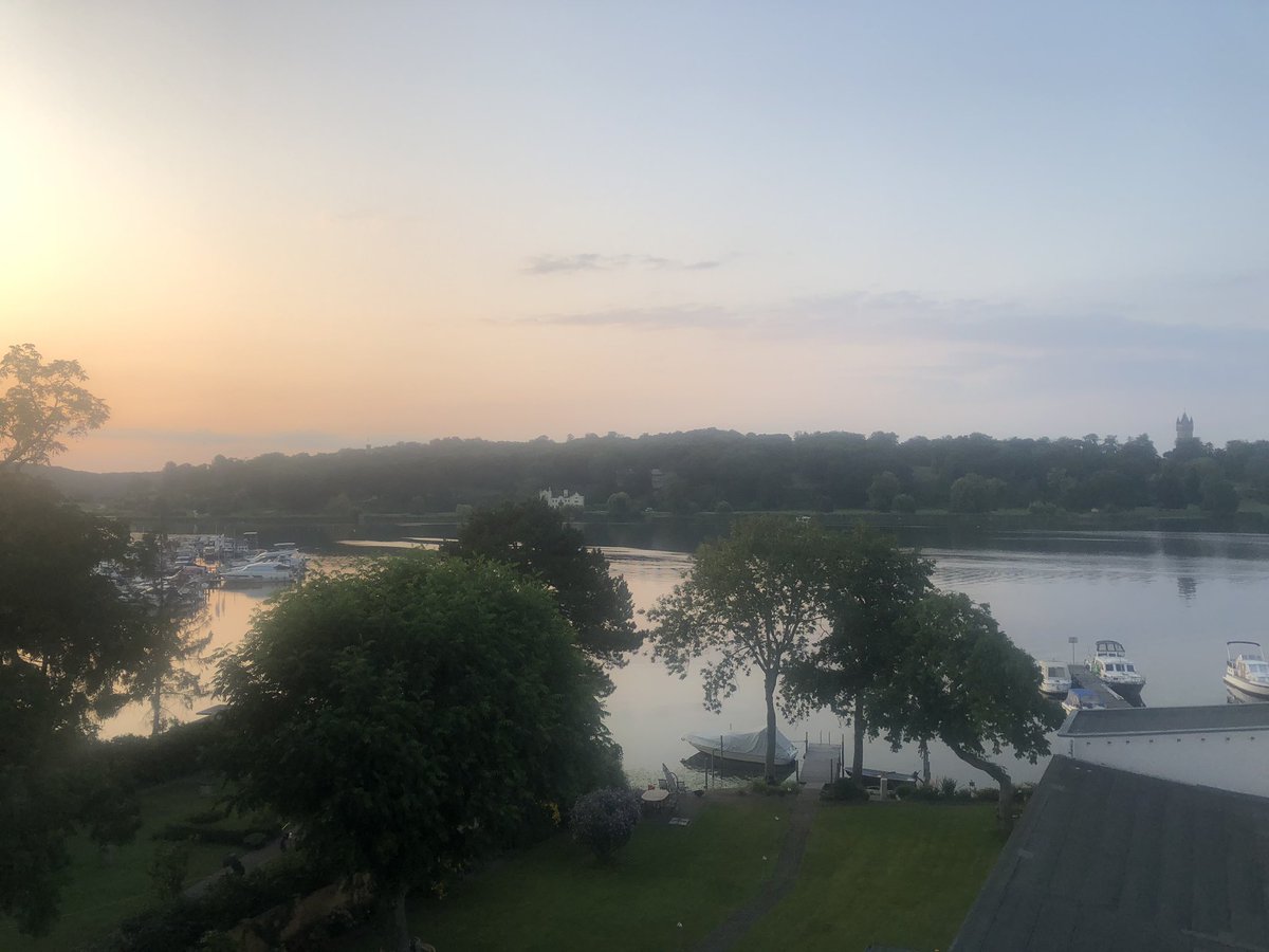 ManagementRadio's tweet photo. Zuhause am See https://t.co/qu9C1YsFpJ