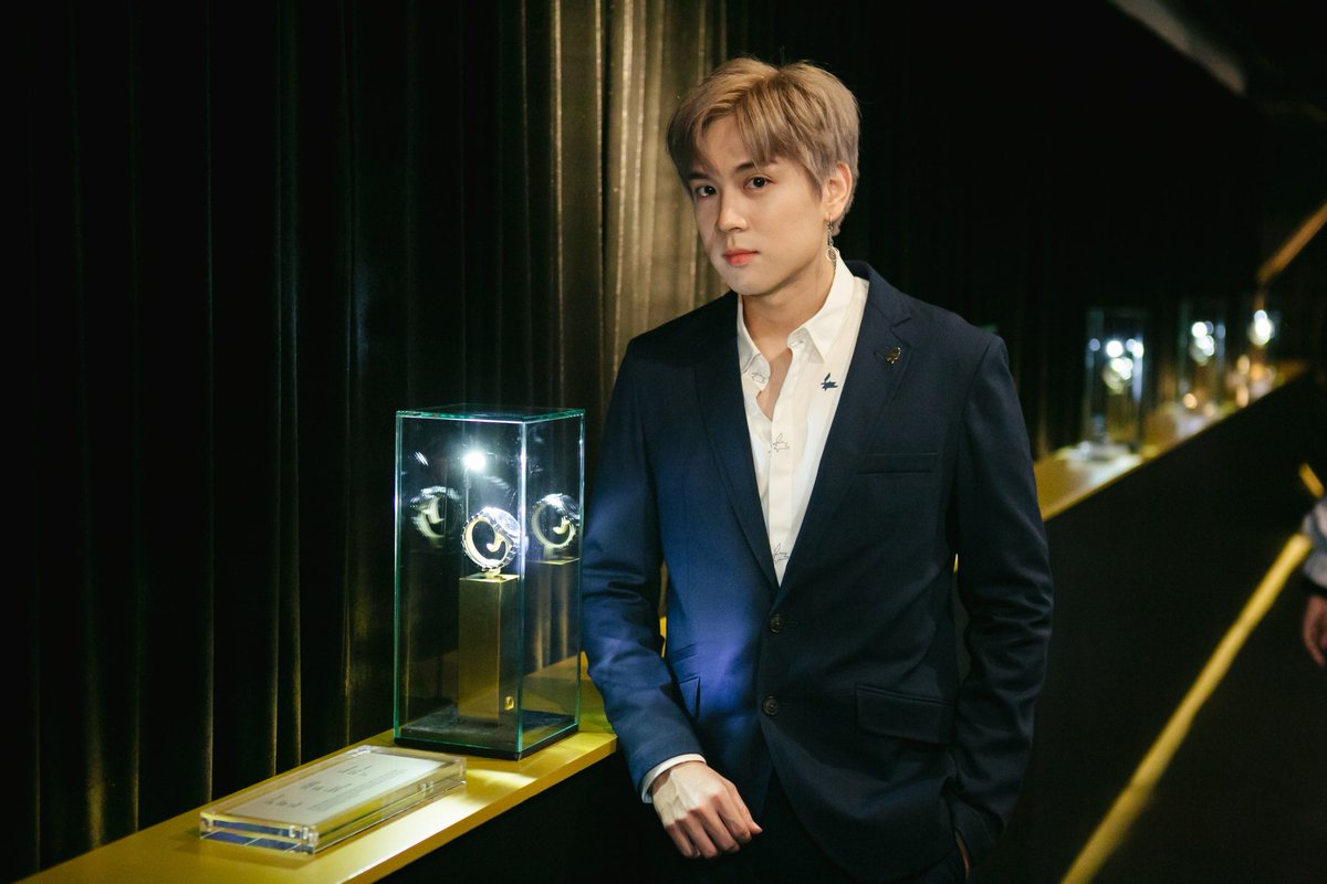 RedwoodTH's tweet photo. คุณพี่ชายคนโต ออกงานสังคมเก๋ ๆ
Moon Landing 50th Years Anniversary ของ @omegawatches
#moonwatch #omegathailand
#TheHypeProject_PR #RedwoodTalent #Tusexyboy https://t.co/GqMejANGWn