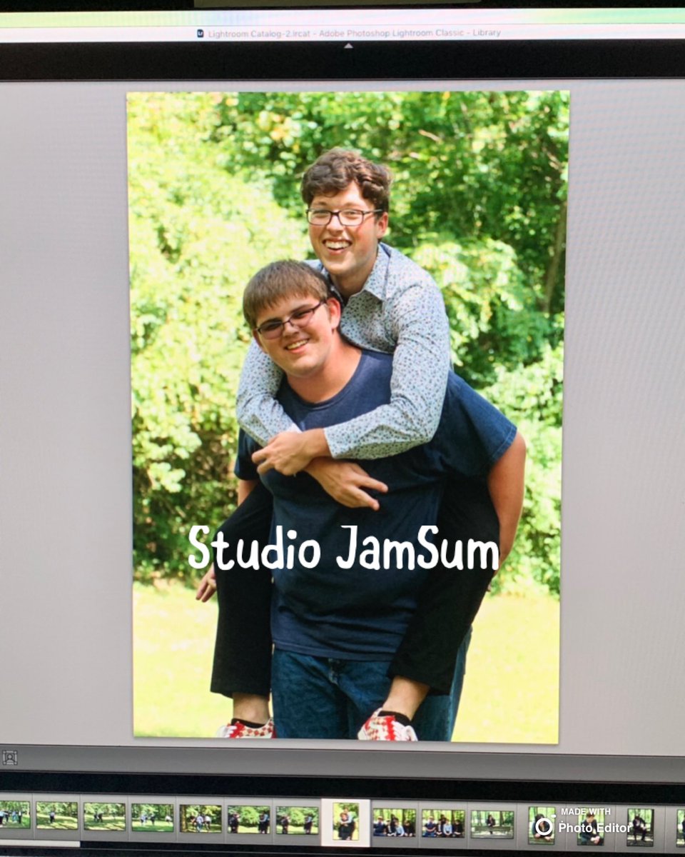 StudioJamSum's tweet photo. Friends since Kindergarten. Friends as Seniors! Time flies when you are having fun. https://t.co/Ni0QPVXQUS