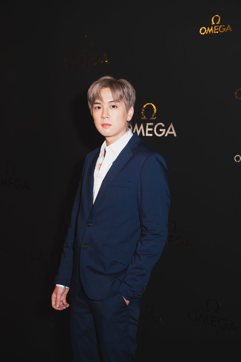RedwoodTH's tweet photo. คุณพี่ชายคนโต ออกงานสังคมเก๋ ๆ
Moon Landing 50th Years Anniversary ของ @omegawatches
#moonwatch #omegathailand
#TheHypeProject_PR #RedwoodTalent #Tusexyboy https://t.co/GqMejANGWn