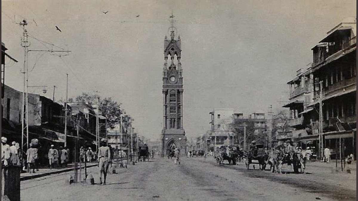 LambaAlka's tweet image. #SRDC बोर्ड की डायरेक्टर और स्थानीय MLA होने के नाते मैंने एक बार फिर जनता की आवाज़ पर 1951 में टूटे ऐतिहासिक क्लॉक टॉवर को वापस नए प्रोजेक्ट का हिस्सा बनाने की बात रखी,जिस पर बाकी सभी सदस्यों ने भी मोहर लगाई :),
मुझे ख़ुशी है कि #चांदनीचौक के लोगों से किया एक और वायदा पूरा हुआ🇮🇳