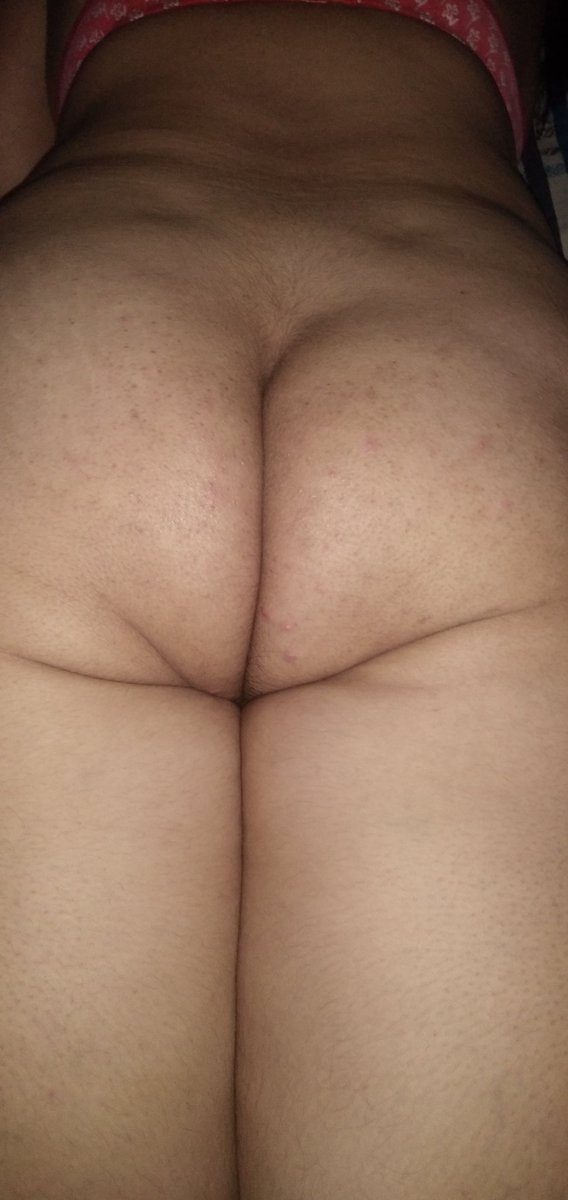 neeluj114's tweet photo. Hows my size https://t.co/wdSXcbHN8B