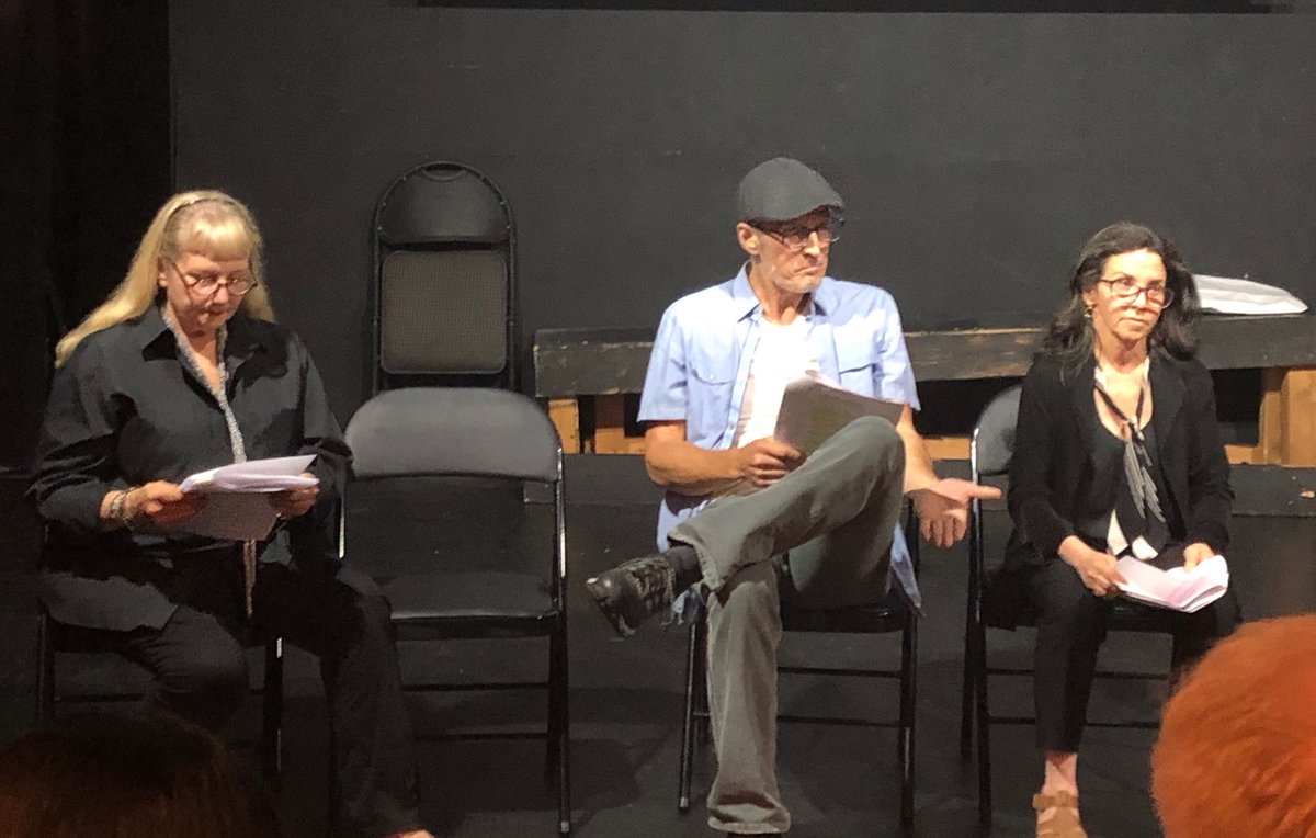 Film Challenge Night ⁦<a href="/WeMakeMovies/">We Make Movies</a>⁩ #wemakemovies HereAndThere ... awesome piece w/ ⁦<a href="/charoncita/">Sharon Spence</a>⁩ <a href="/billferrisactor/">Bill Ferris</a>⁩ ⁦@jenniefahn⁩
