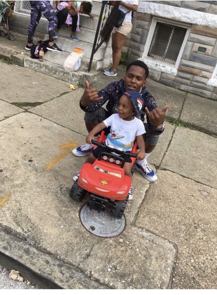 AnnieLou22's tweet image. I don’t talk on cellphones Bro Call through a jail phone #FreeSweets