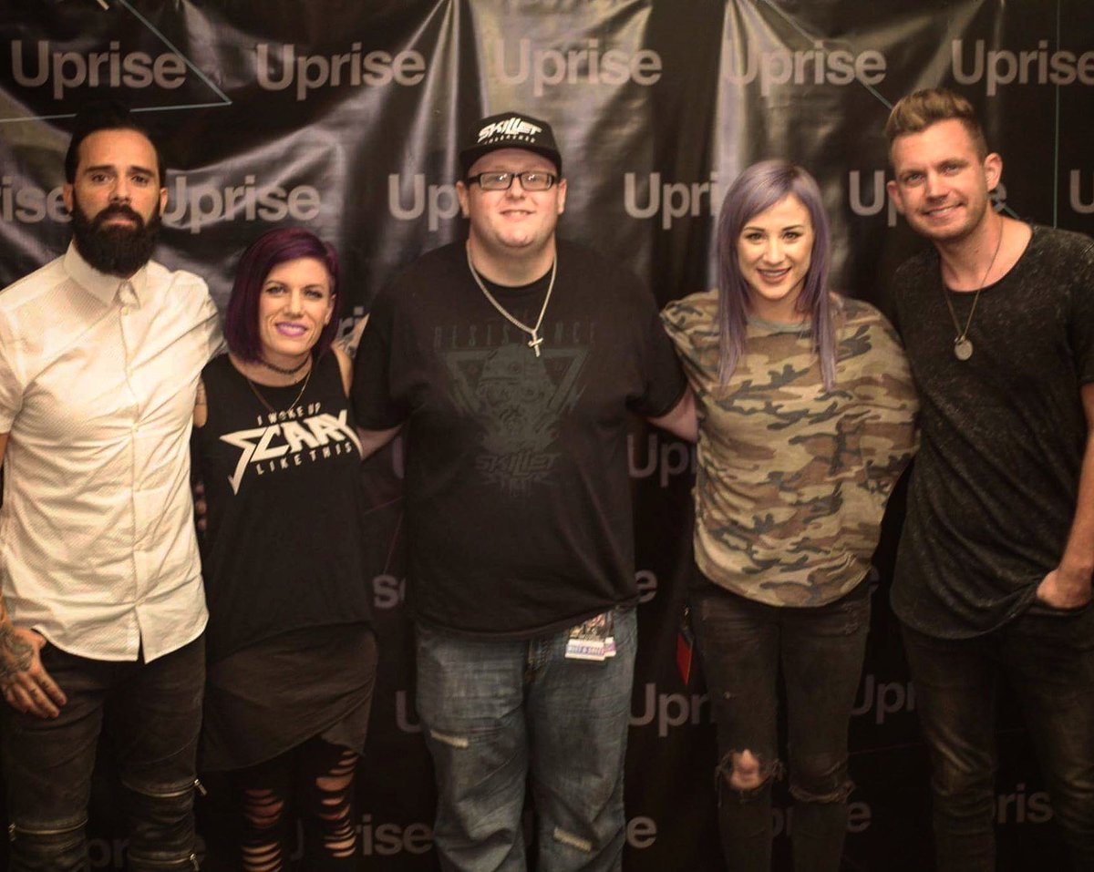 JDLMedia1776's tweet photo. ONE WEEK away from my 14th @skilletmusic show, as well as meeting the band for the 6th time!

Can't wait to hear this new music. Victrious seriously ROCKS!!! @johnlcooper @koreycooper @jenledger @morrisonseth #Skillet #Victorious #VictoriousWarTour #PanheadForLife #LoveTheseGuys https://t.co/1tw85xuwzg