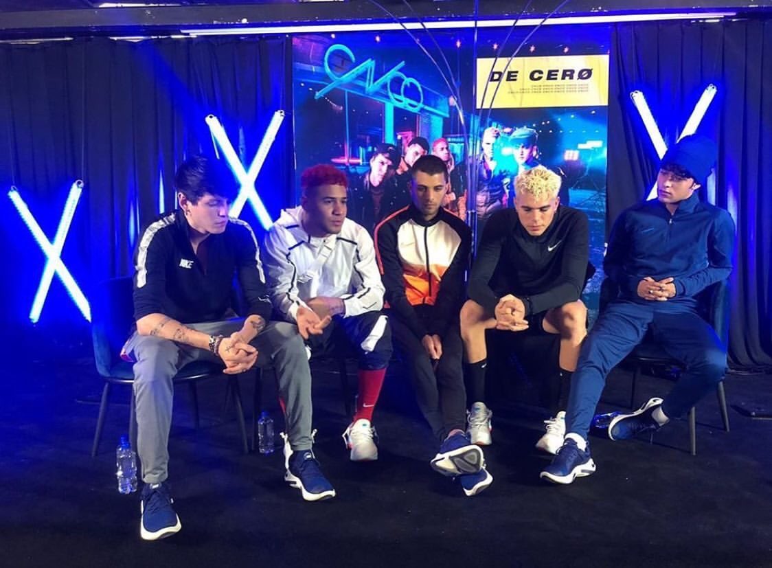 cncomusicbraRJ's tweet photo. @cncomusic durante conferência de imprensa no México.
🇲🇽 07.08.2019
•
•
•
•
•
•
•
•
•
•
•
#cncorj #cncoedits #cncobr #cncodecero #cncobrasil #cncoerick #cncochristopher #cncozabdiel #cncojoel #cncorichard #cncomemes #cncosnapchats #cncotour #cncowners #cncodecero https://t.co/PsU9OyI0En