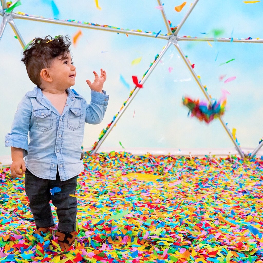 Find your Happy! Happy Place – a massive pop-up experience-  is coming to KOP Mall Oct 5 – Jan 5.  Get your presale tickets now with password HAPPY >> happyplace.me/tickets #WeAreHappyPlace