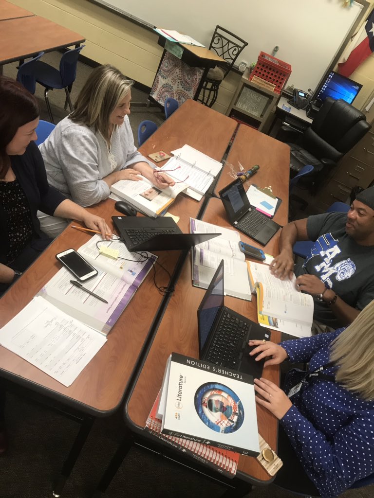 MrsDawnPeter's tweet photo. 6th grade RELA is hard at work planning for students to arrive next week! They’re also building community among their team #atascatigers https://t.co/qBTV9Vk1zo