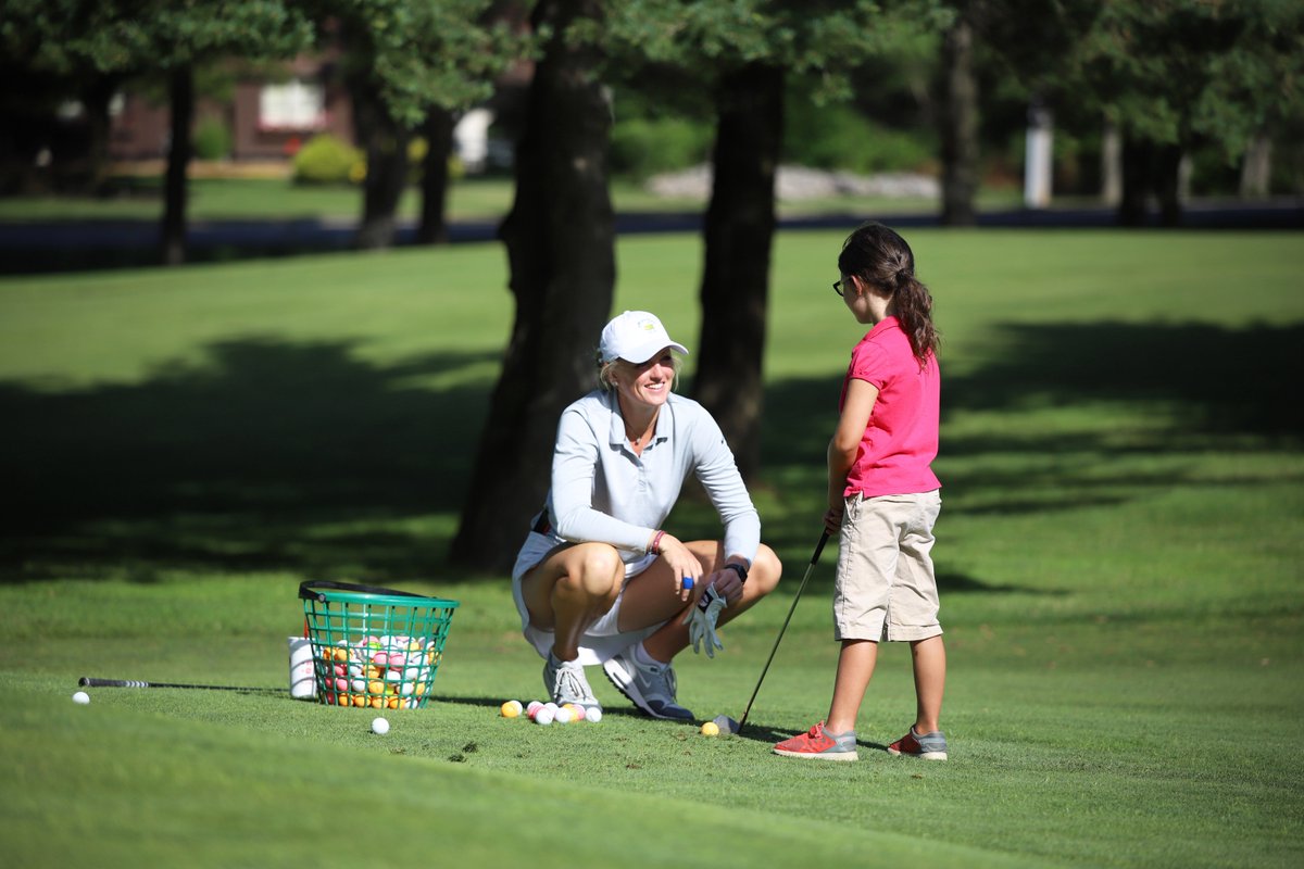 The admiration is equal! Days like these remind me why I love this game so much #JuniorClinic #DDCUClassic #GrowTheGame #Road2LPGA