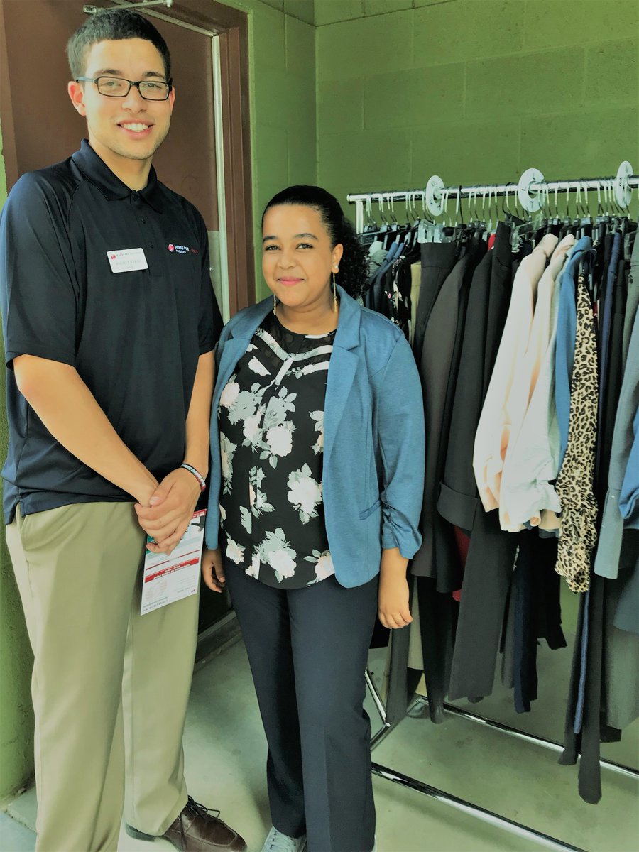 bgcarizona's tweet photo. In celebrating the success of #AZYouthforce program, summer career interns were provided with professional attire in collaboration with Neighborhood Ministries and @dfsphoenix. A little help on the outside can build confidence inside! Thank you! https://t.co/Kbuk9K14qS