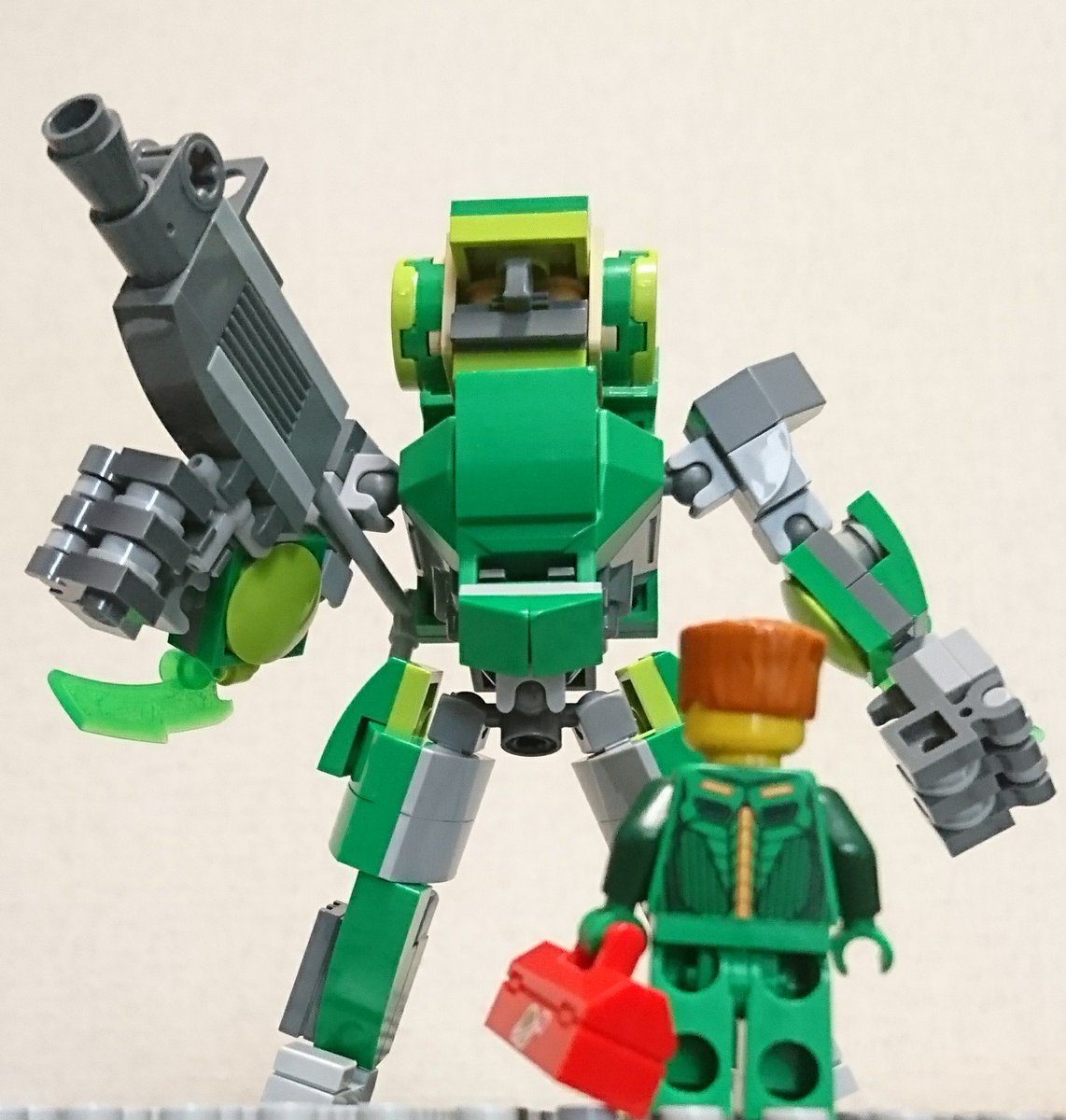 怪盗ドロボーズ レゴのミニフィグ乗りミニロボット ジャングルランナー レゴ レゴロボ オモ写 怪盗ドロボーズ レゴのミニフィグ乗りミニロボット ジャングルランナー レゴ レゴロボ オモ写