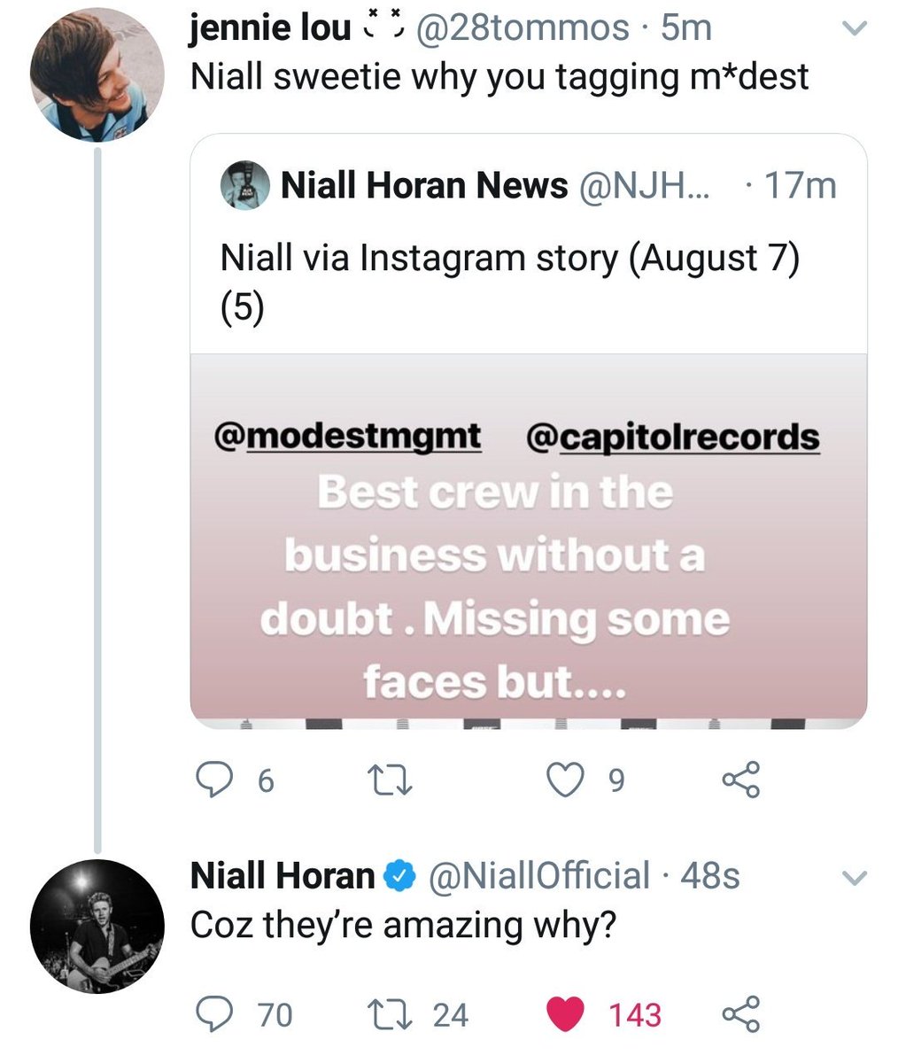 NiallArgentina's tweet photo. Fan: "Niall, cariño, por qué etiquetas m * dest"
Niall: "Porque son increíbles ¿por qué?"
Fan: "No, no lo son"
Niall: "¿Basado en qué?" https://t.co/gYrF8530dl
