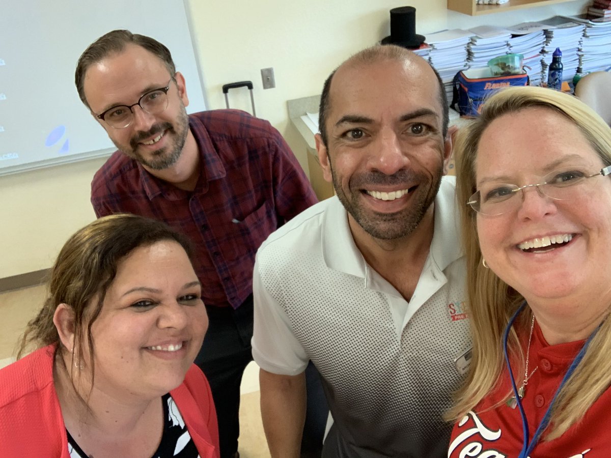 Science4Gator's tweet image. Our elem. science training at Gove Elementary was a success!! Thank you to our ESOL and ESE departments for joining forces with us through this training.  A shout out to Mo our STEMscopes trainer for being flexible through your center rotation to meet the needs of our teachers.