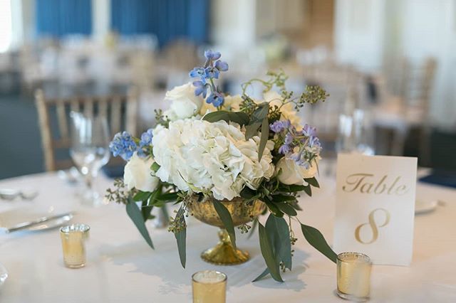 Floristct's tweet photo. The Madison Beach Hotel is a beautiful venue and it doesn't need much to help make your special even more beautiful. 📸 @davenoonan_
Planner @engagedct
#wedding #weddingflorist #florist #flowers #weddingflowers #eventflorist #ctbride #ctweddingflorist… https://t.co/Mu577UDfhC https://t.co/wIrXzk8JHm