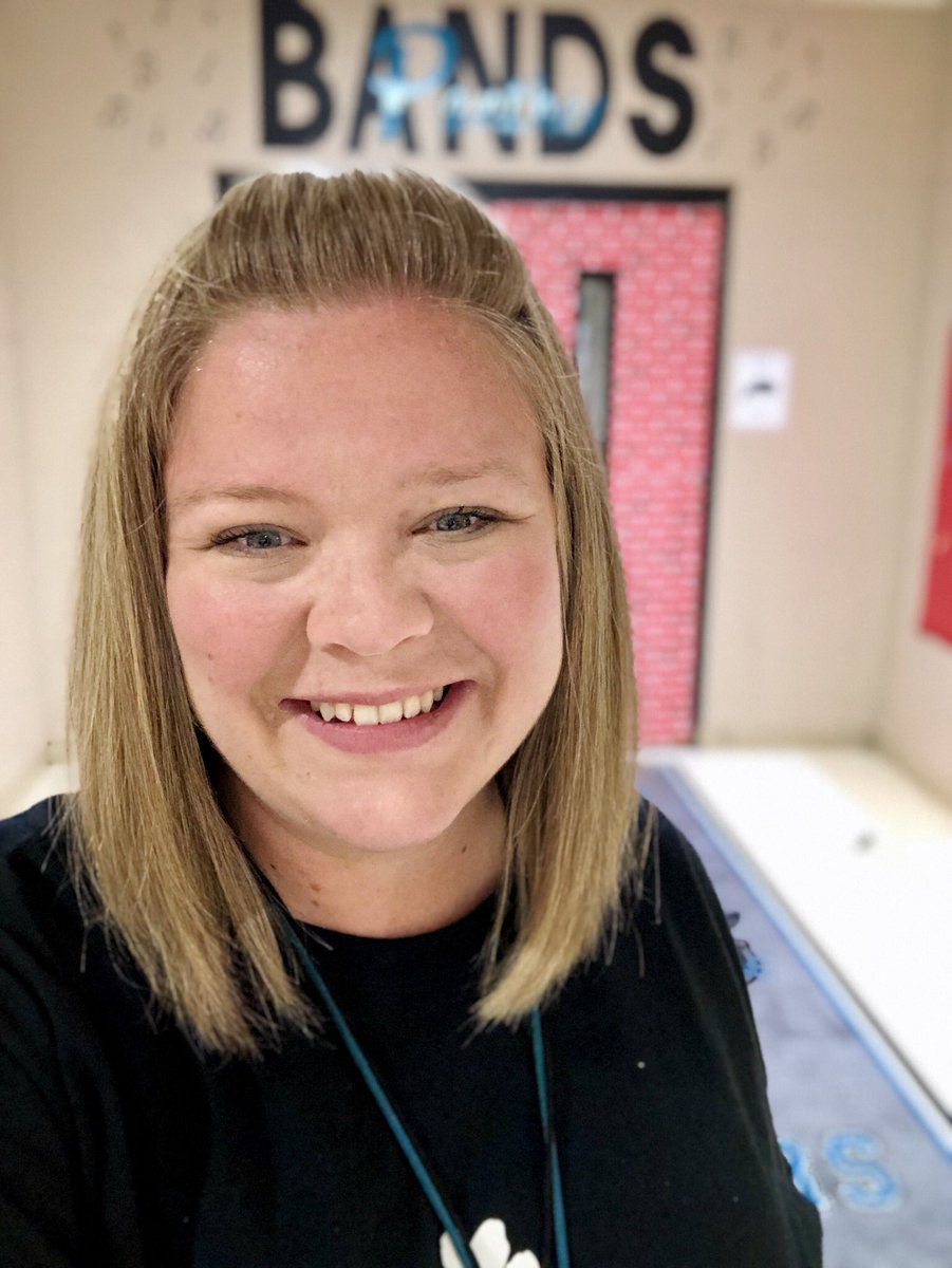 jenney_merritt's tweet photo. 1st day of school may just be my fav day! Thankful for such amazing coworkers and hard working bosses! @WeAreDMSBand & @DMSPanthers1 had a GREAT start to the year. Watch out 2020, weβre coming for you! ππΎπ΅π―ππ #dmslearn #MCSlearn #weneednaps #PantherPride #DMSPantherBands https://t.co/gKUZUm3G3J