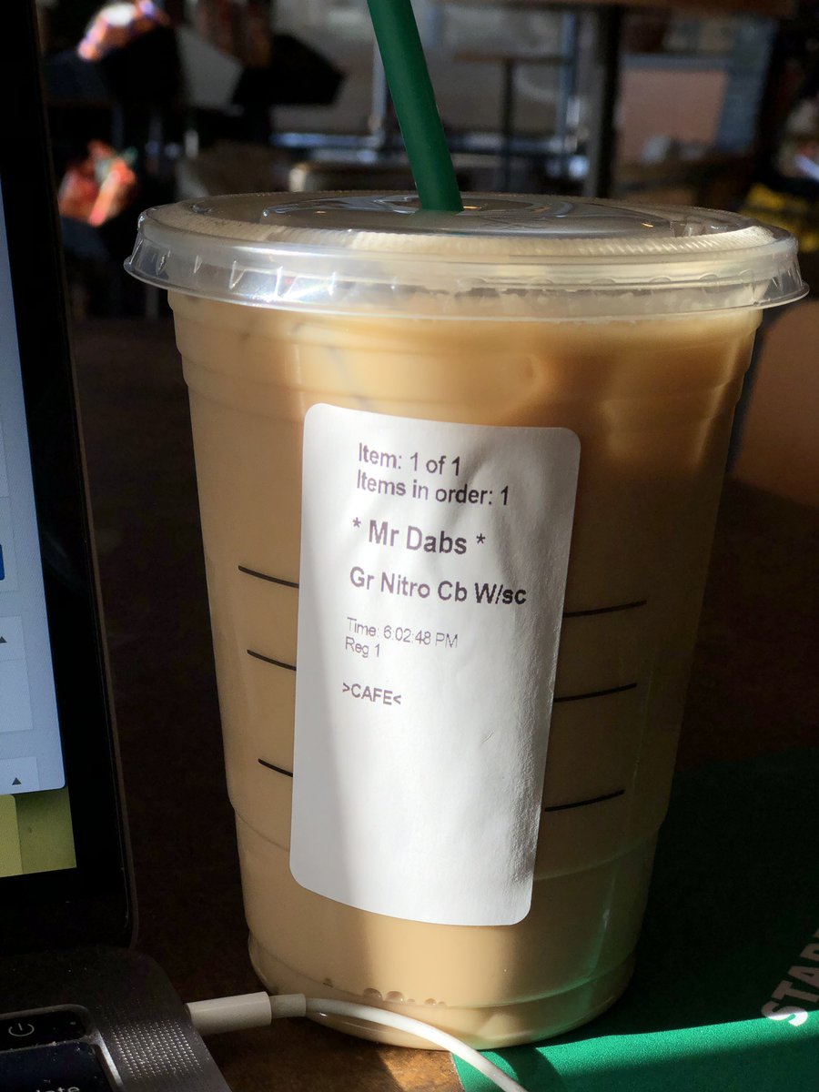 mrdaps's tweet photo. Not impressed with the @Starbucks manager who thought it’d be funny to change my name and also give me the wrong drink. #notfunny #notgoodcustomerservice #unimpressed #thenameisinmyapp https://t.co/RIh3gBvVlB