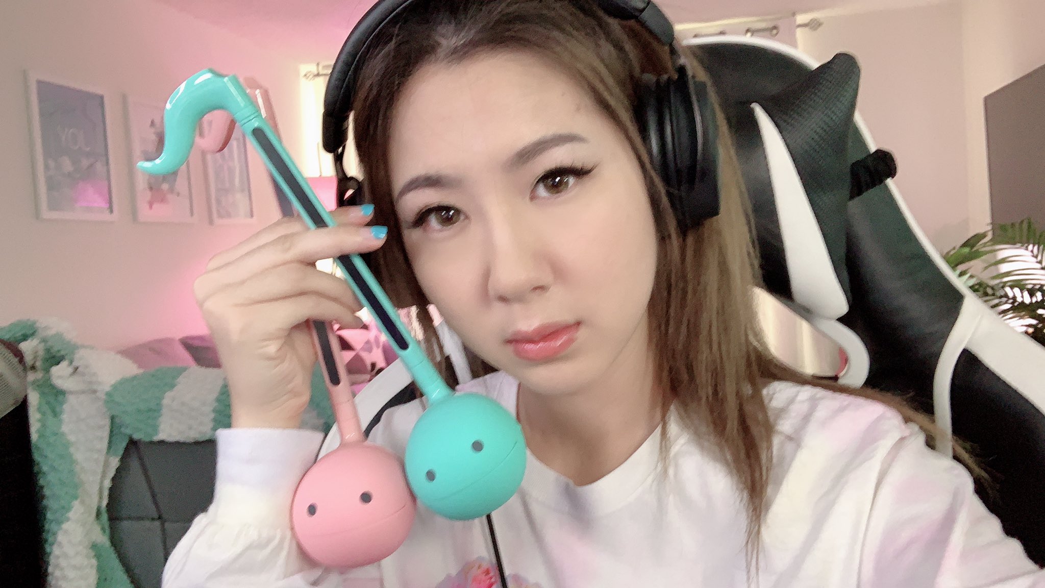 leslie on X