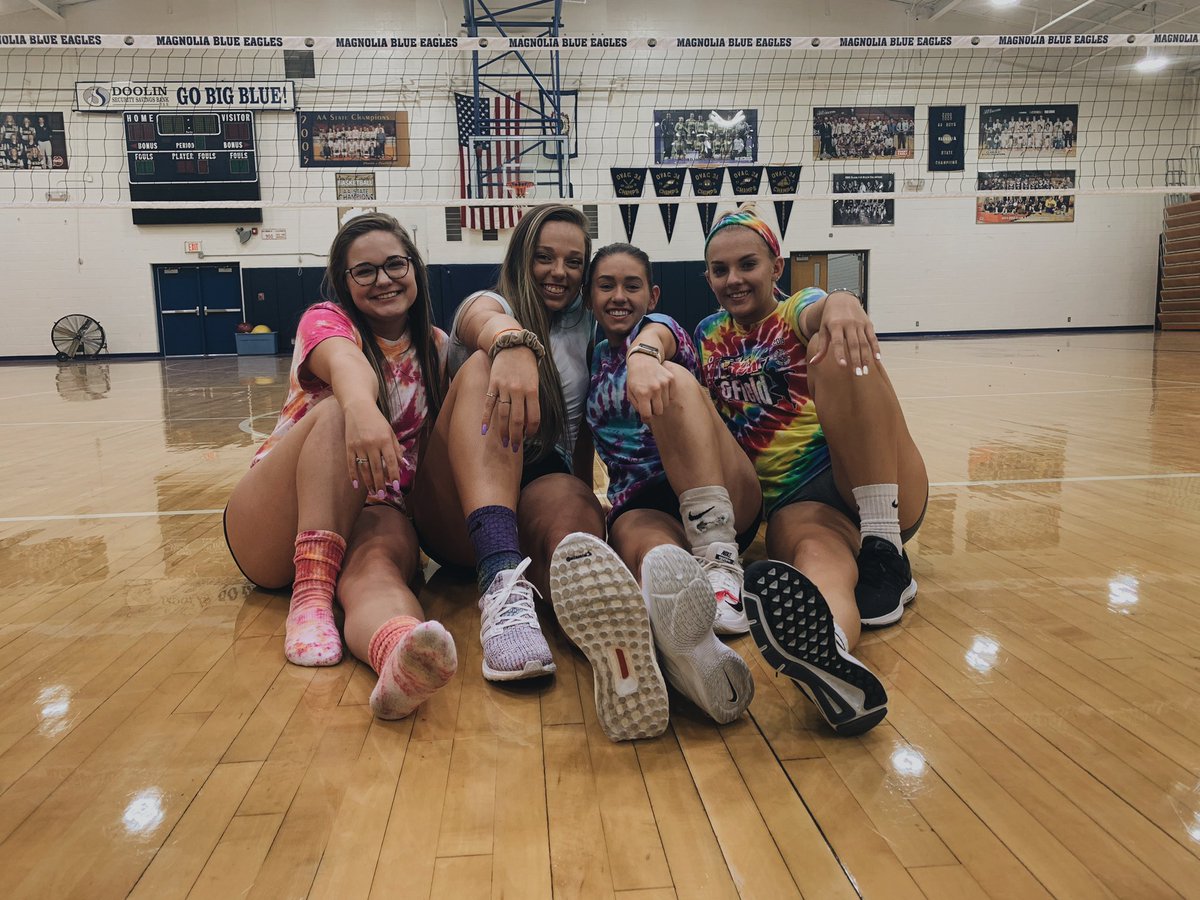 kyndrapilantt's tweet photo. senior szn is almost here 🏐🤞🏻 https://t.co/8vNt88J41Z