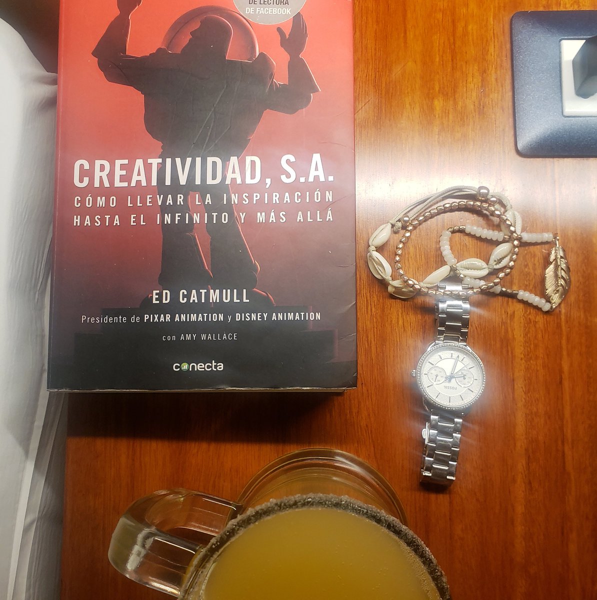 expertus_ec's tweet photo. No dejes que la oportunidad de aprender cosas nuevas se te vaya en el día a día, busca espacio para incentivar tu creatividad y aprendizaje.
Nos estamos recargando! #TeamExpertus #RutinasDeExcelencia #Business https://t.co/1wz8ek8mtH