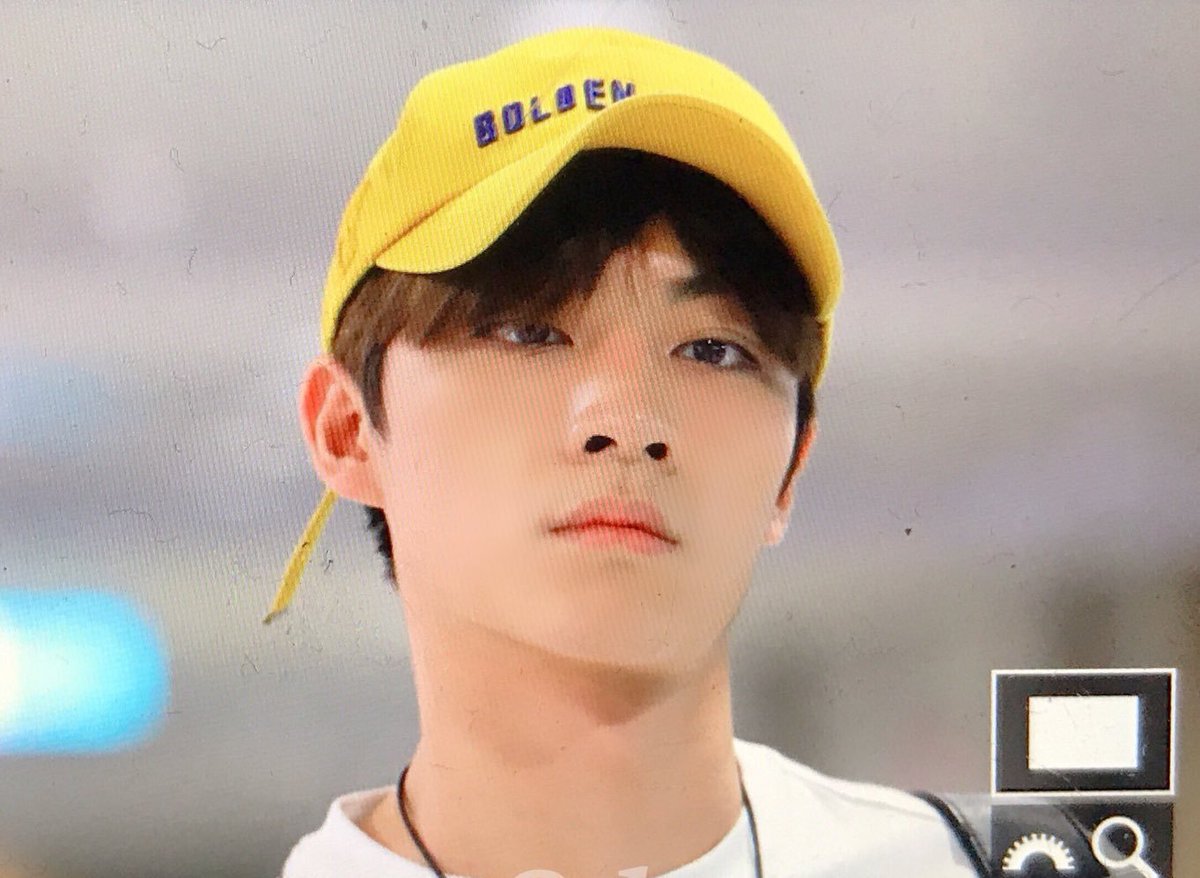 markeubaby's tweet photo. may your wishes all come true ♥
#HAPPYXIAOJUNDAY https://t.co/ZJcnhVjshK