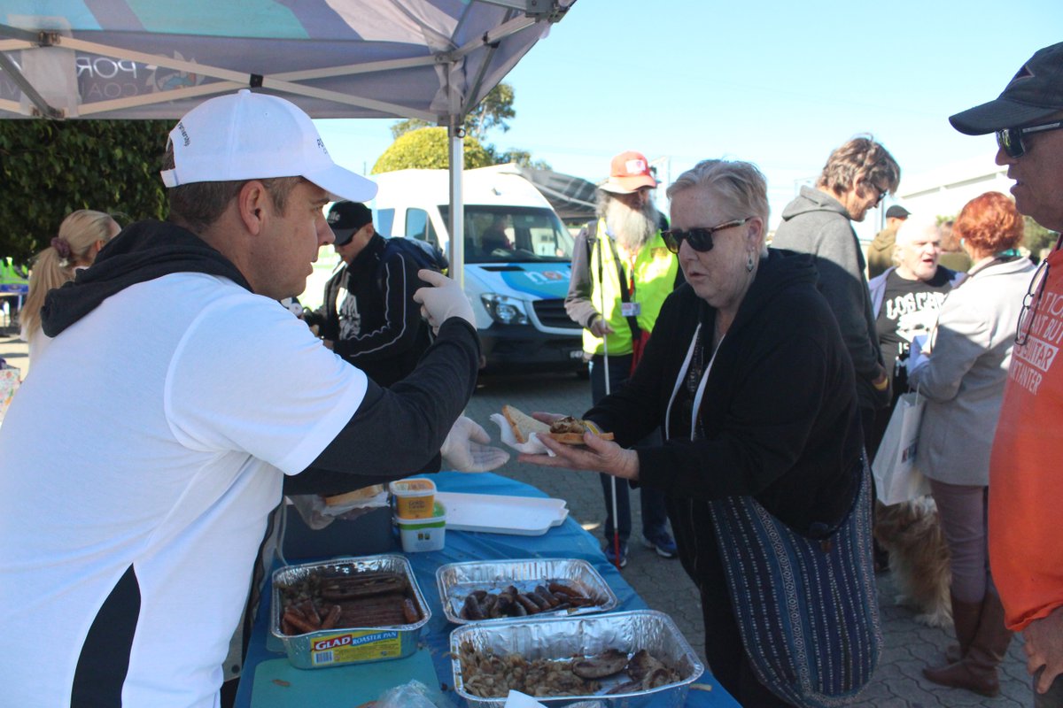 PortWaratah's tweet photo. Thank you to our awesome Port Waratah volunteers who attended the 10th annual Hunter Homeless Connect Day yesterday. Over 1,300 guests attended the event at Broadmeadow Showground. #community #bbq #hunterhomelessconnect https://t.co/6pBLBhJVAj